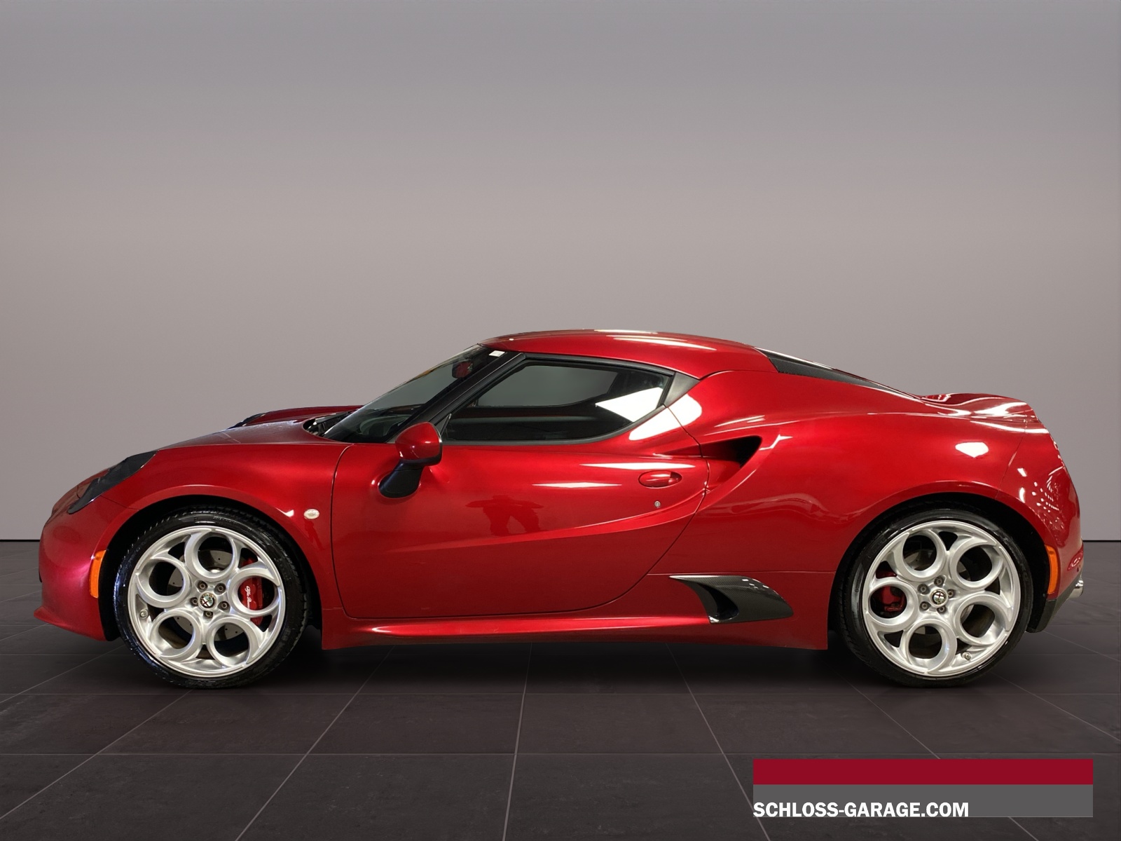 ALFA ROMEO 4C 1750 TBi-showroom-element-1