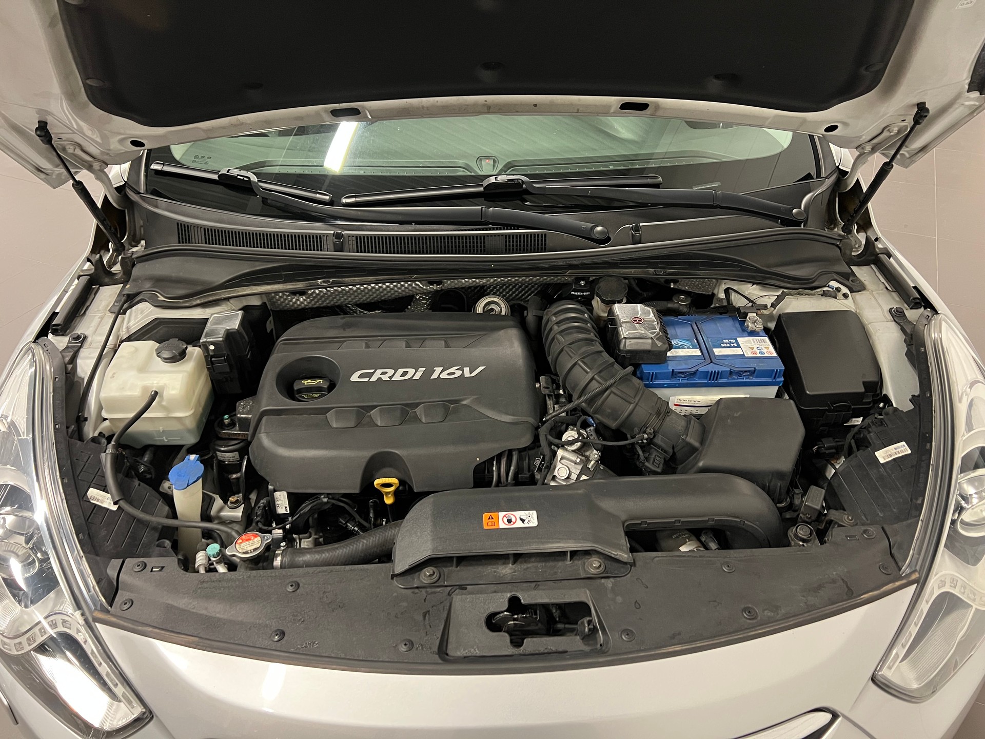 HYUNDAI i40 Wagon 1.7 CRDI Style-image-28