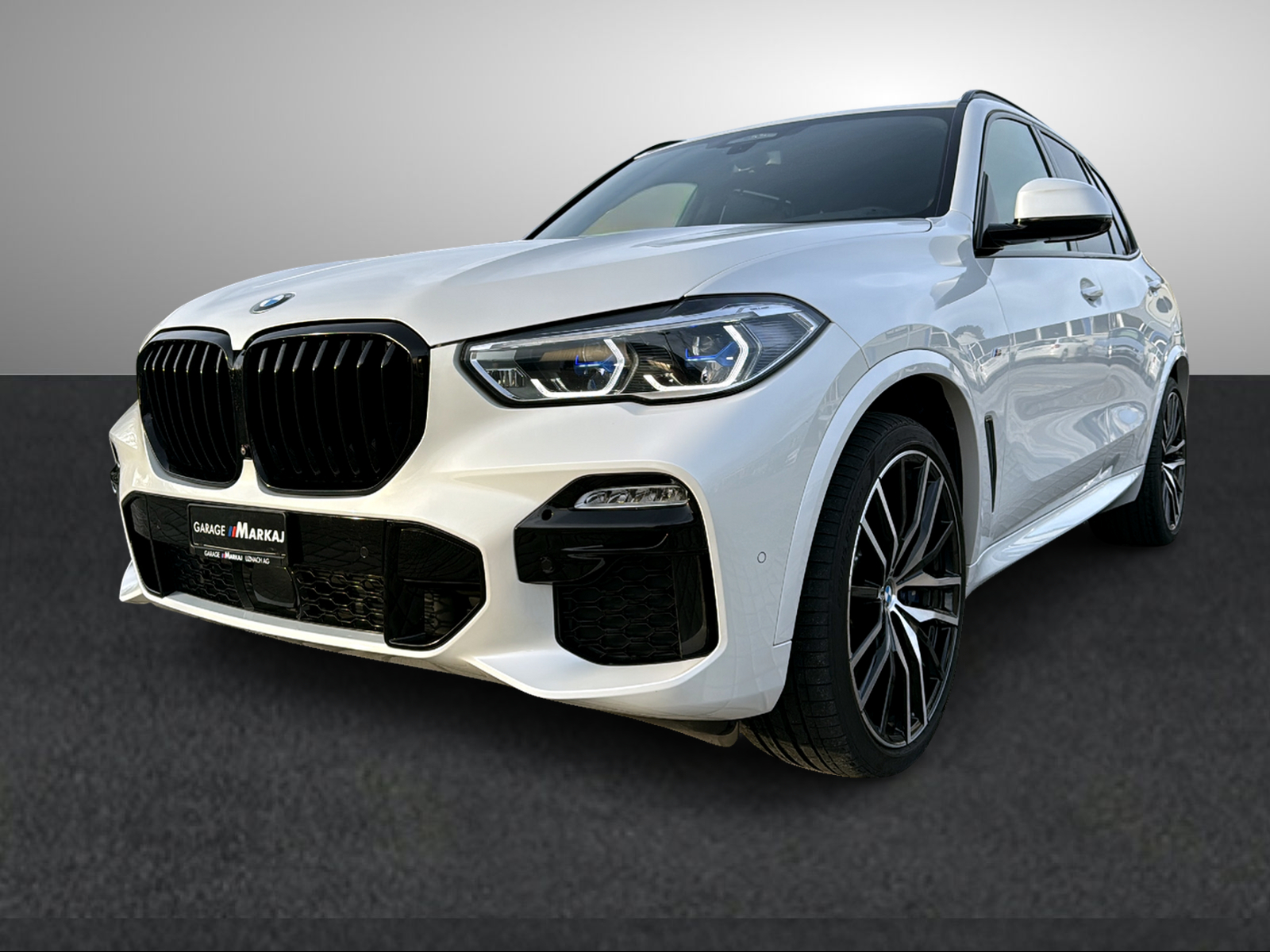 BMW X5 xDrive 48V 40d M Sport Steptronic-showroom-element-1