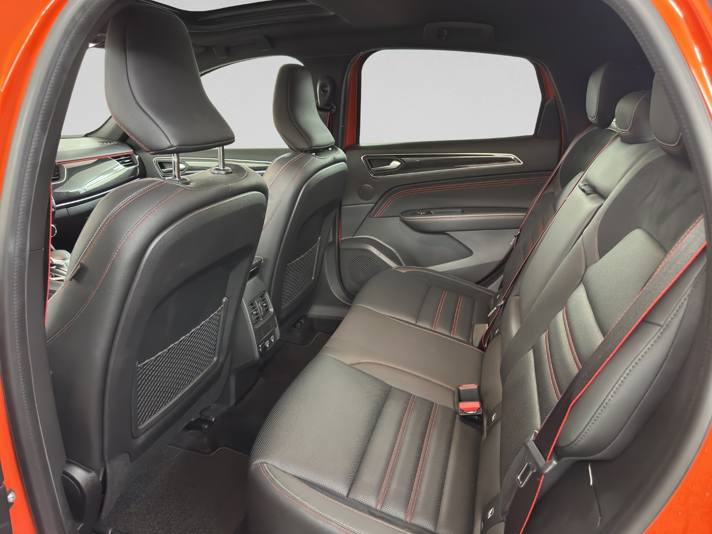 RENAULT Arkana 1.6 E-Tech R.S.Line-image-27