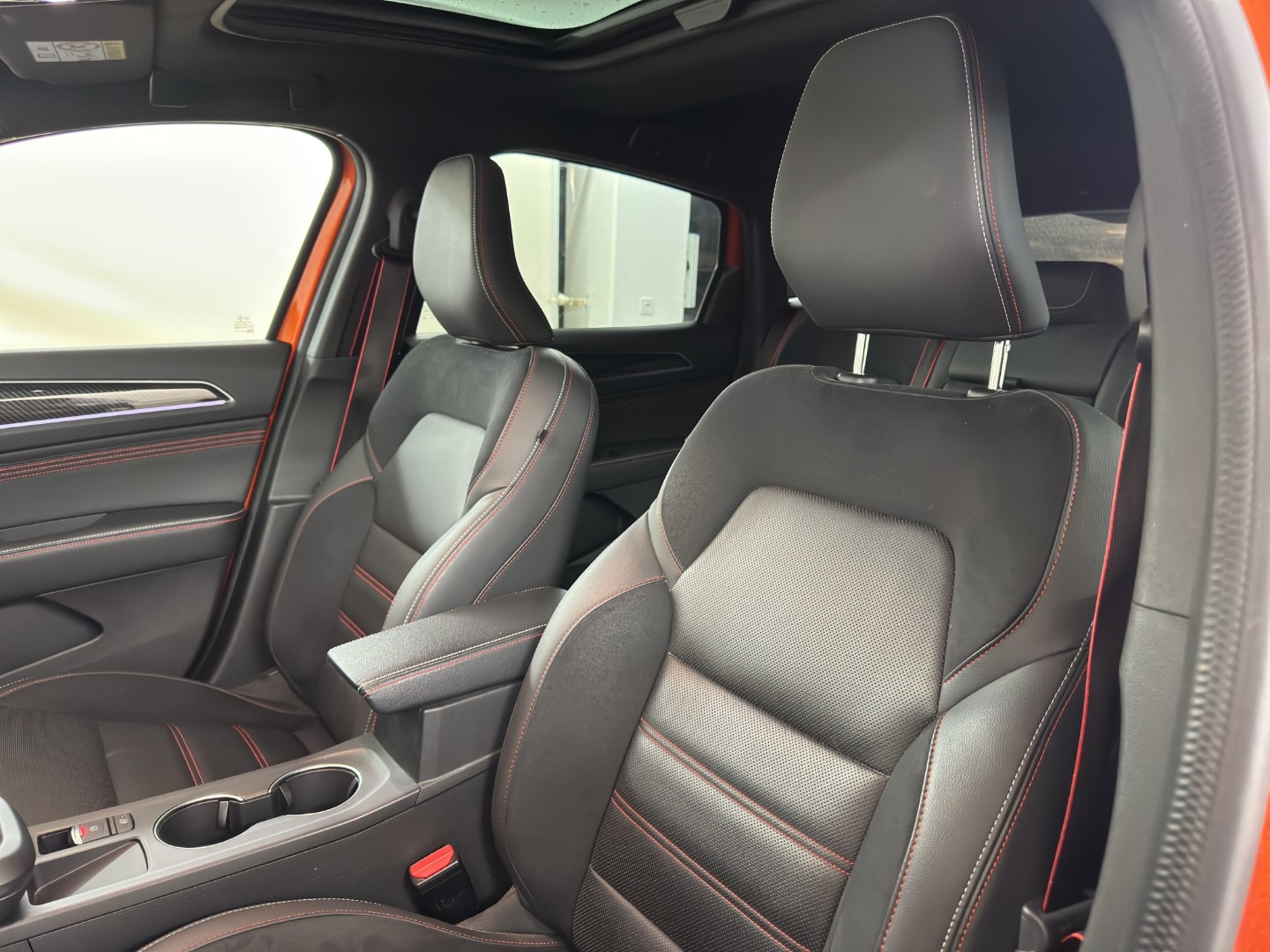 RENAULT Arkana 1.6 E-Tech R.S.Line-image-18