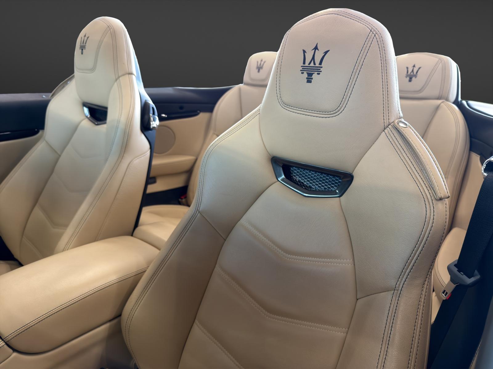 MASERATI GranCabrio Sport Automatica-image-13