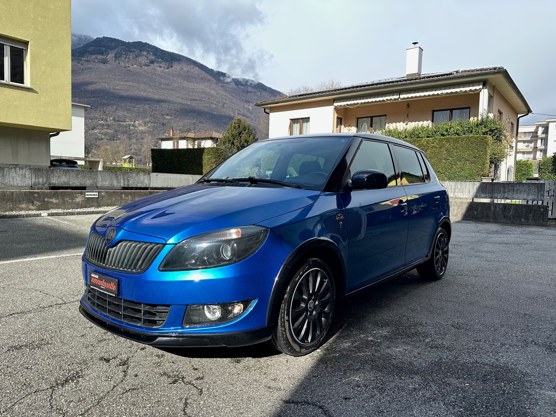 SKODA Fabia 1.2 TSI Monte Carlo-image-5