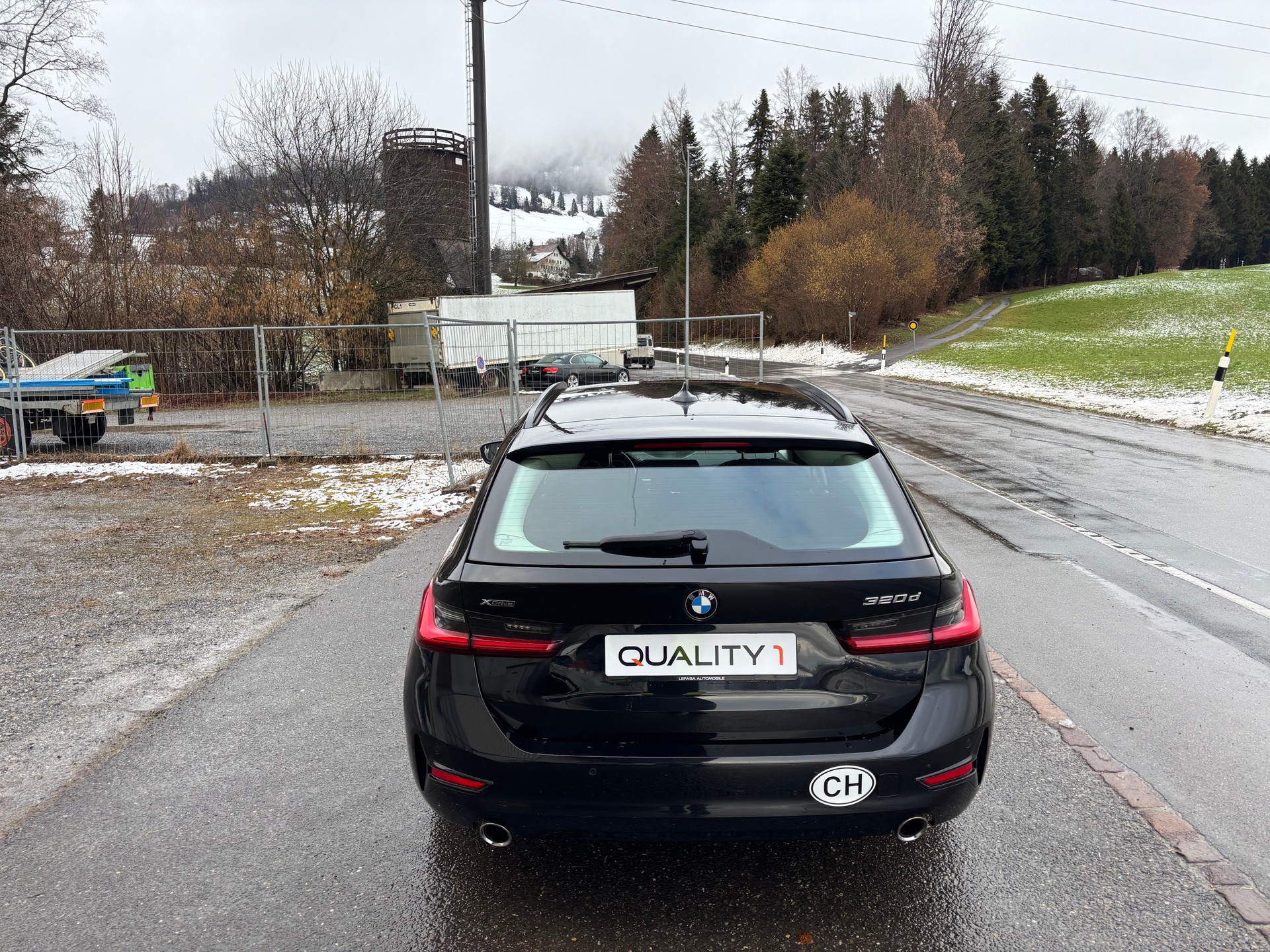 BMW 320d xDrive Touring Steptronic-image-7
