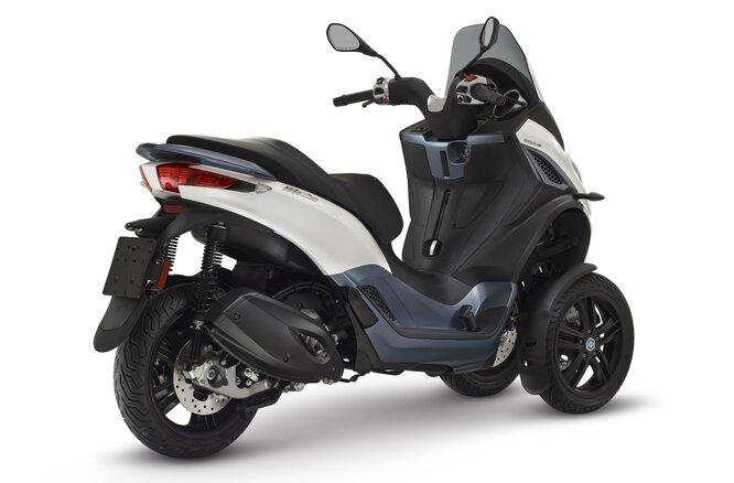 PIAGGIO MP3 300-image-2