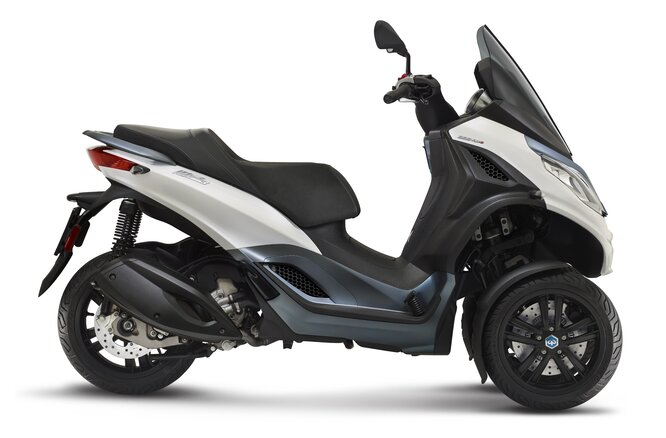PIAGGIO MP3 300-image-1