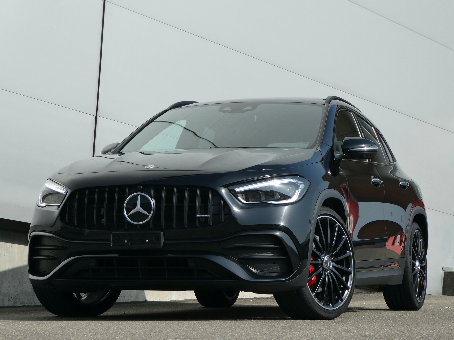 MERCEDES-BENZ GLA 35 AMG 4Matic 8G-Speedshift DCT