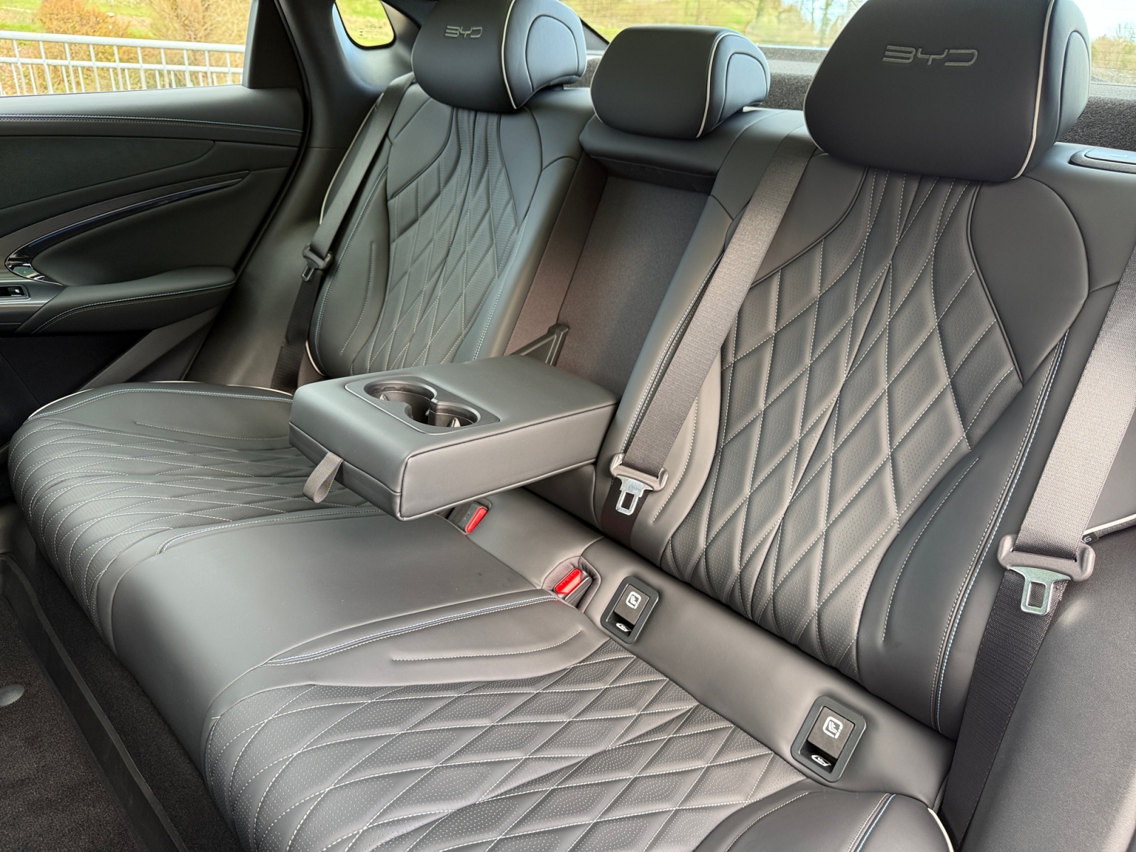 BYD Seal 61.4kWh Comfort-image-15