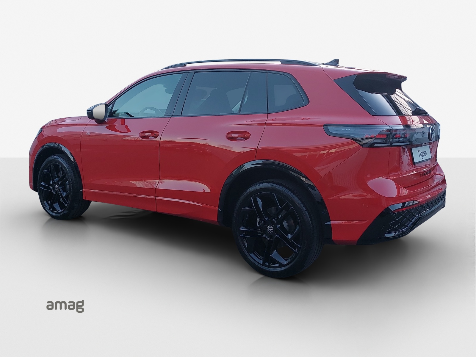 VW Tiguan 2.0 TSI DSG R-Line 4Motion-showroom-element-2
