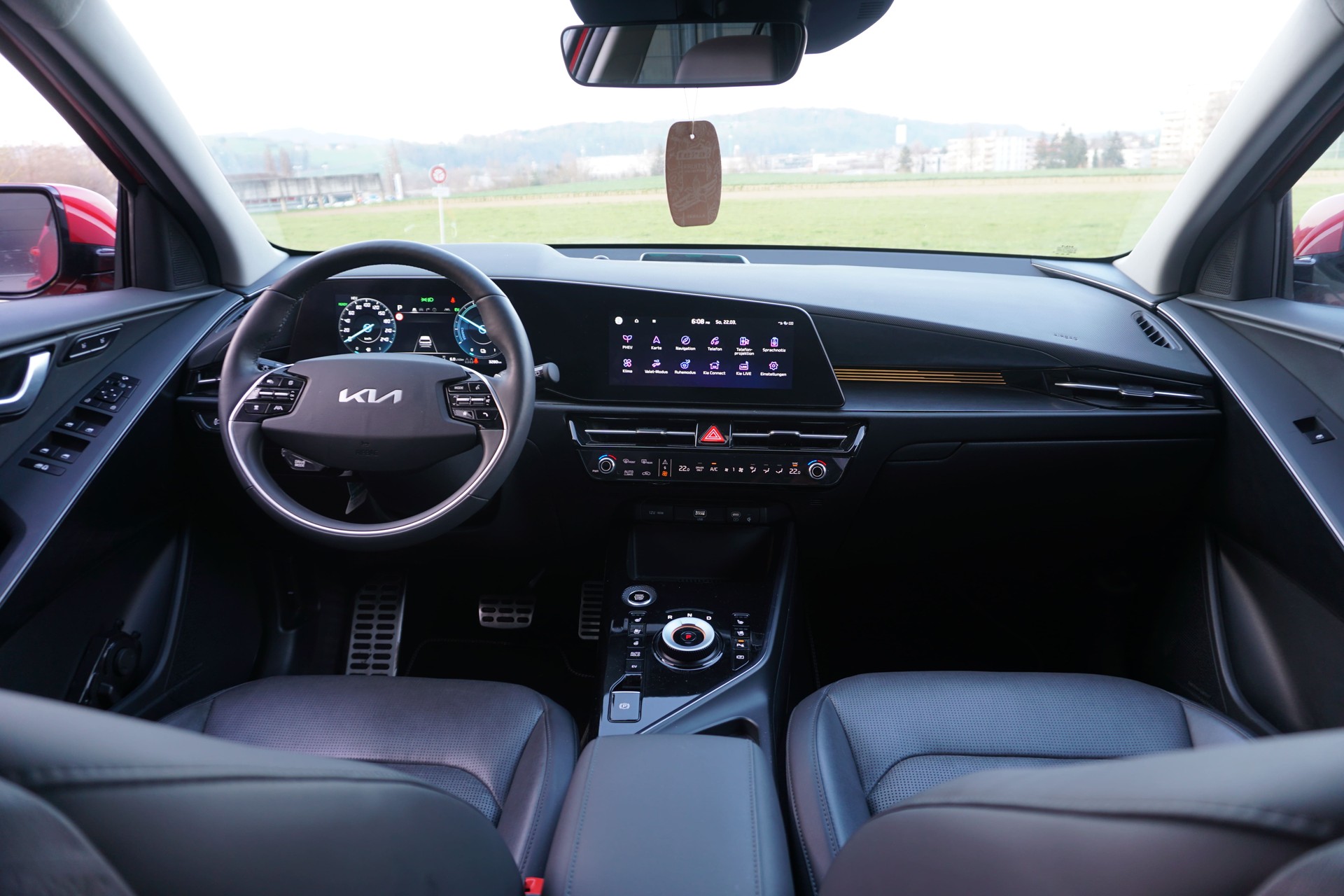 KIA Niro 1.6GDi Plug-in Hybrid DCT-image-11