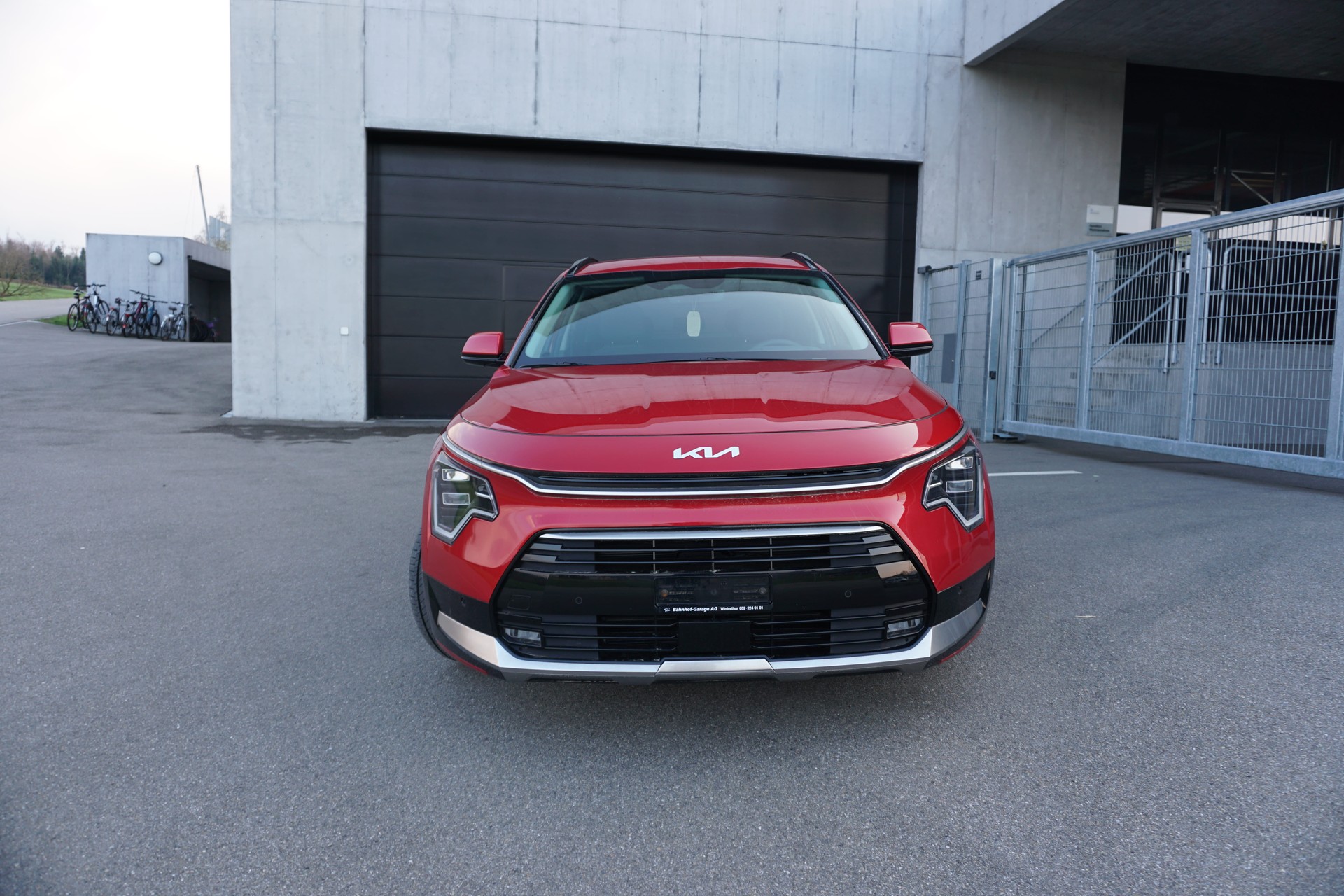 KIA Niro 1.6GDi Plug-in Hybrid DCT-image-1