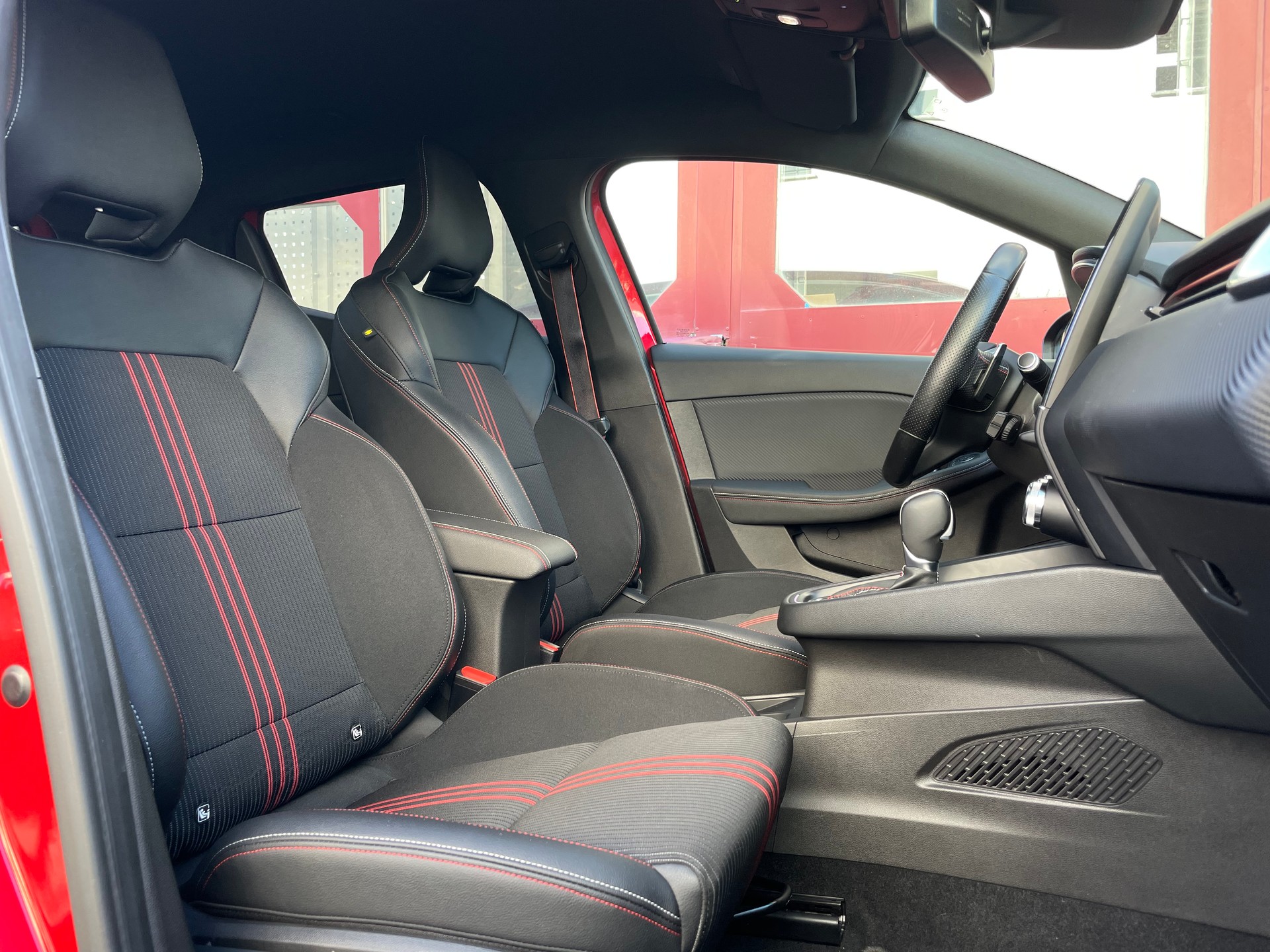 RENAULT Clio 1.3 R.S. Line EDC-image-10