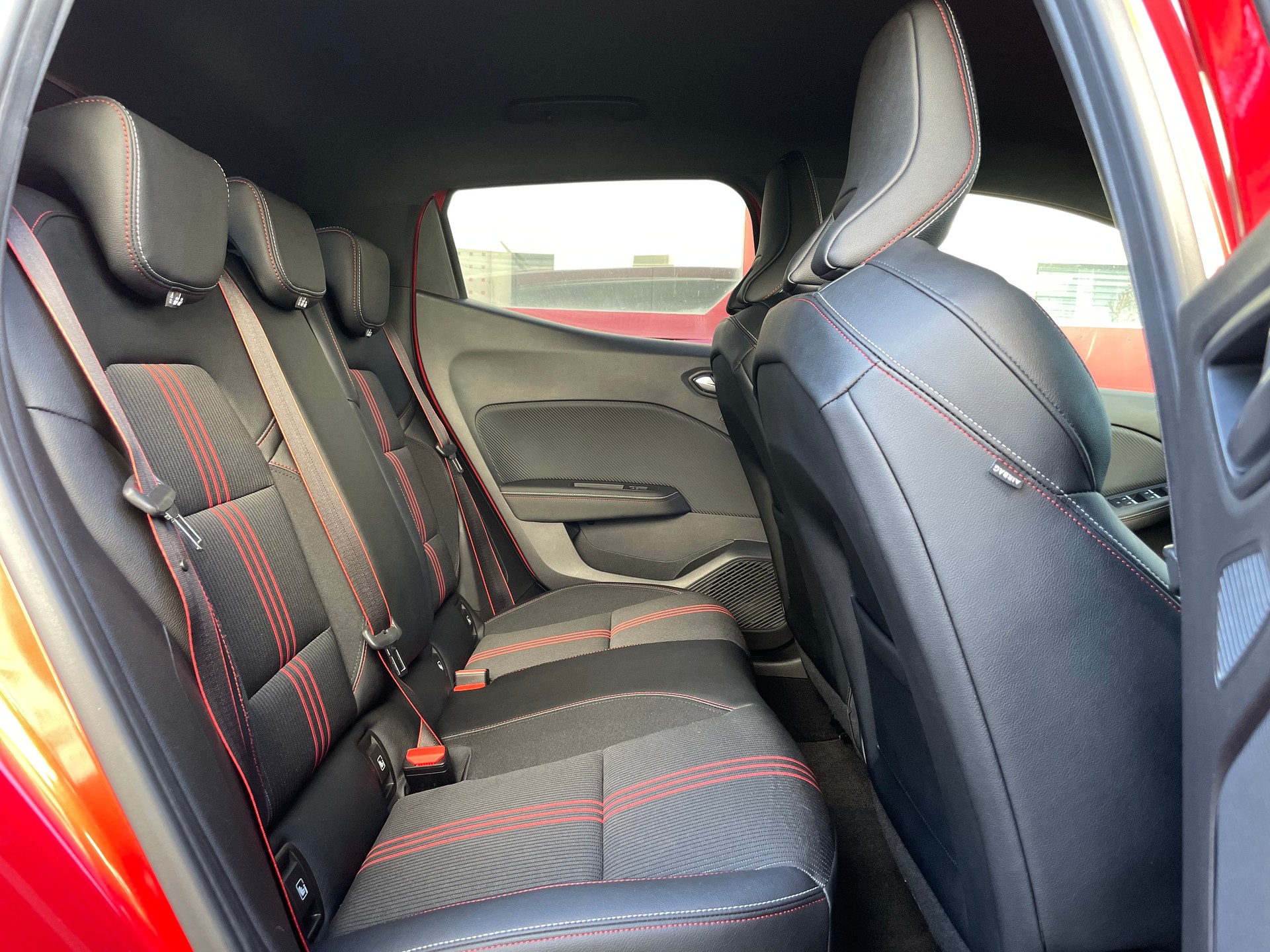 RENAULT Clio 1.3 R.S. Line EDC-image-11