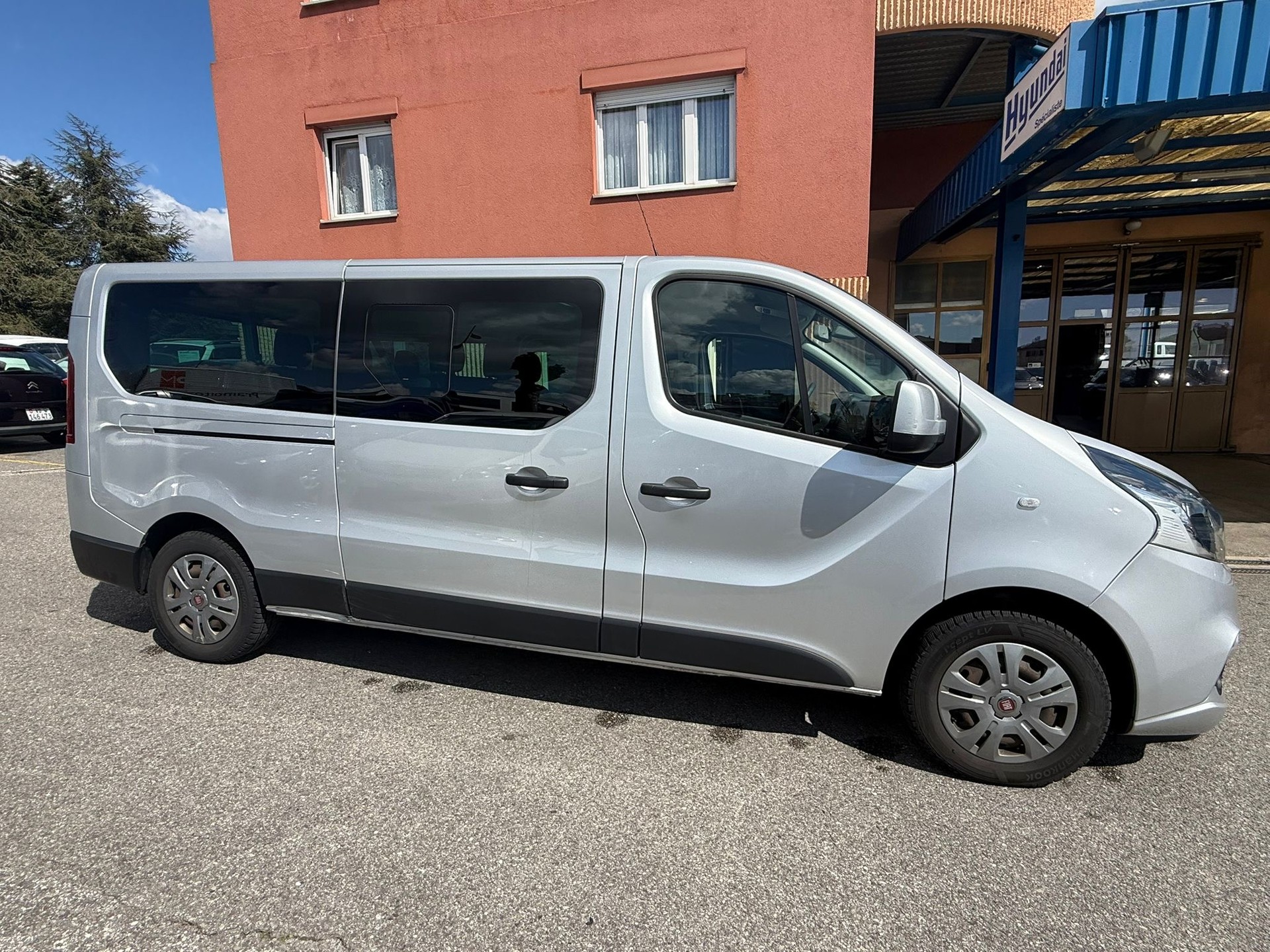 FIAT Talento 29 2.0 Eco L2H1 8/9 Plätze Swiss-image-1