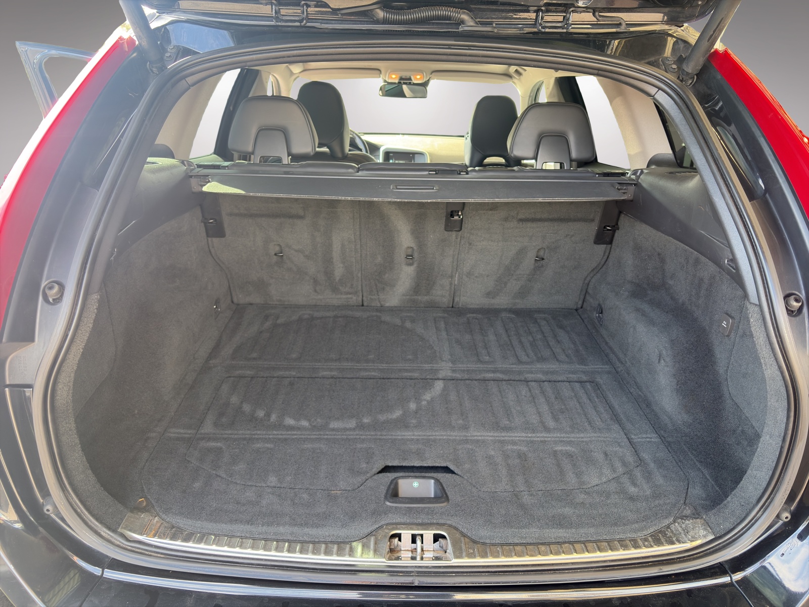 VOLVO XC60 2.4 D4 Summum AWD-image-7