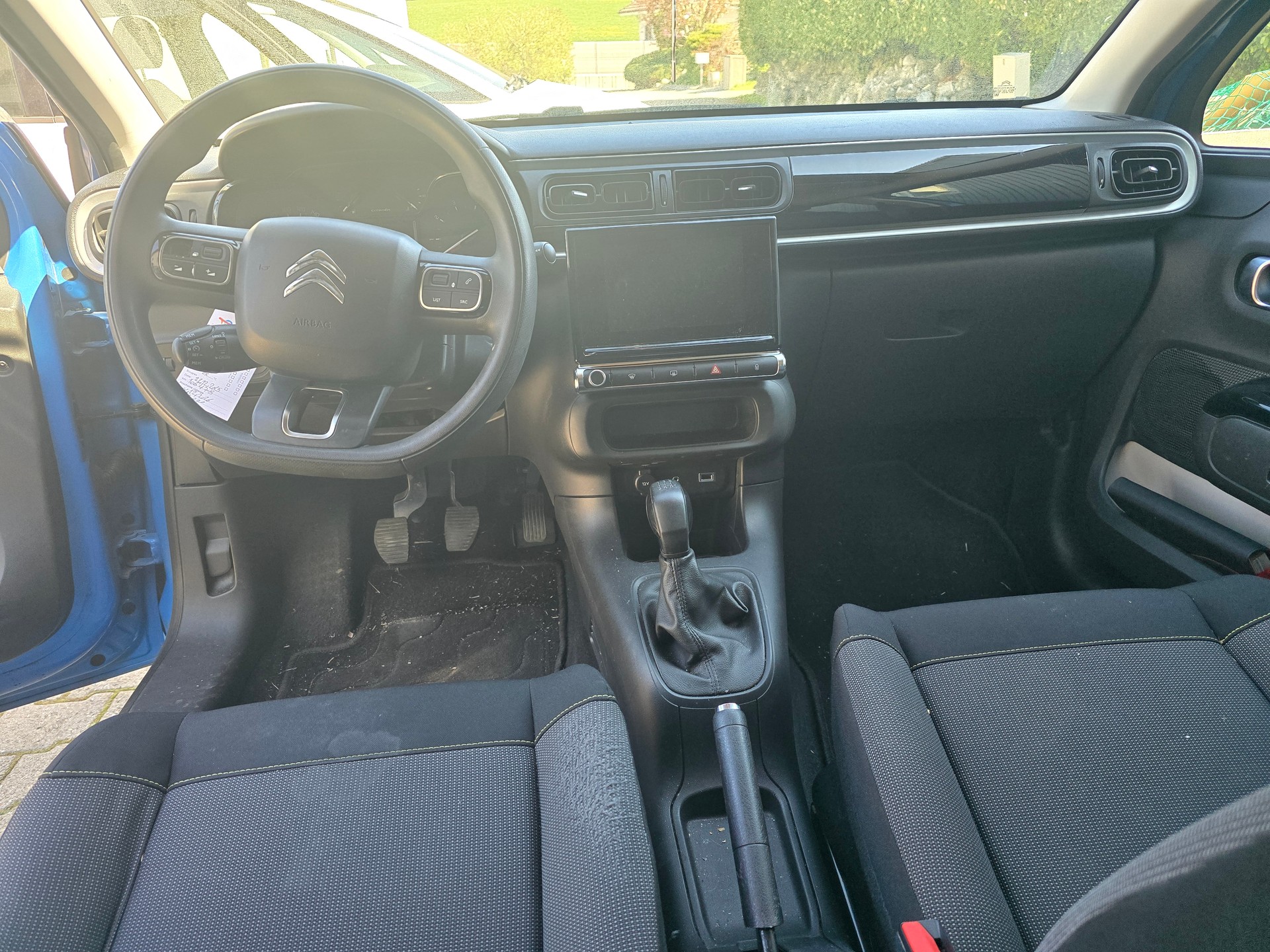 CITROEN C3 1.2i PureTech Feel-image-8