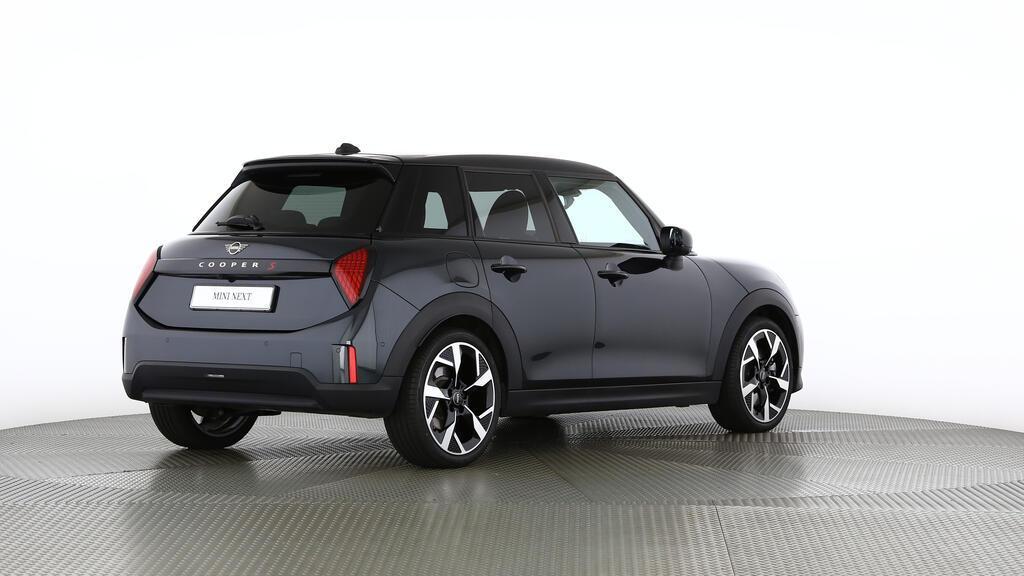 MINI Cooper 5 door S-showroom-element-3
