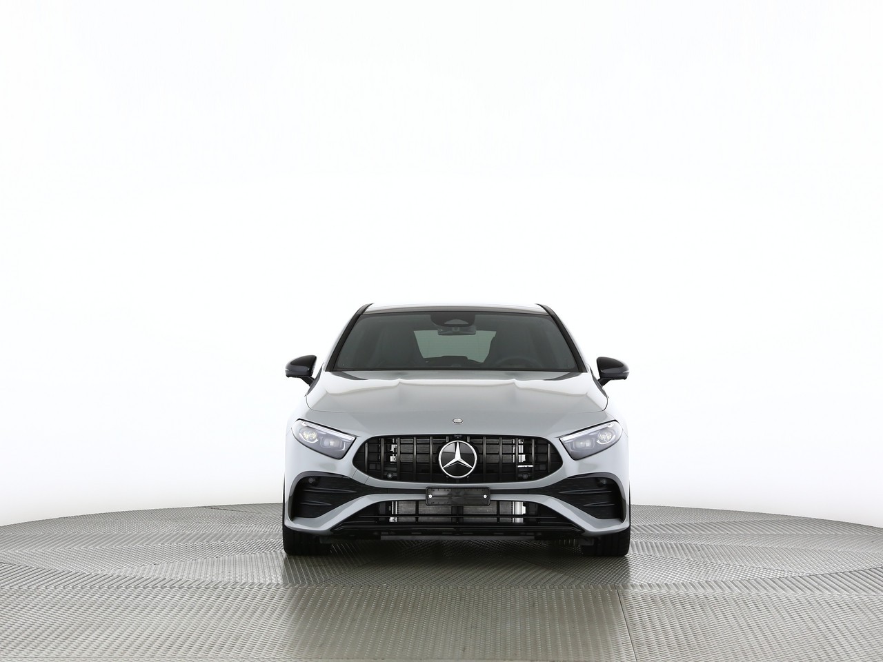 MERCEDES-BENZ A AMG 35 4Matic 8G-DCT-showroom-element-1