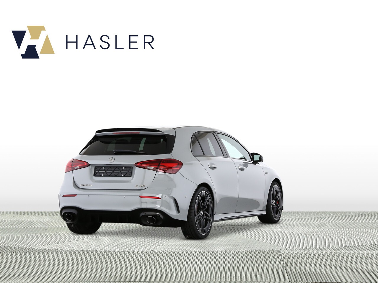 MERCEDES-BENZ A AMG 35 4Matic 8G-DCT-image-4
