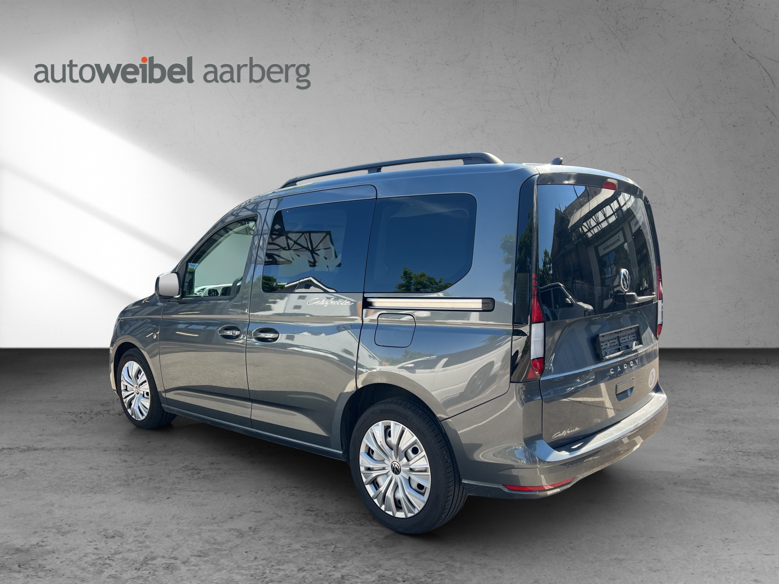 VW Caddy 2.0 TDI California Spirit-showroom-element-3