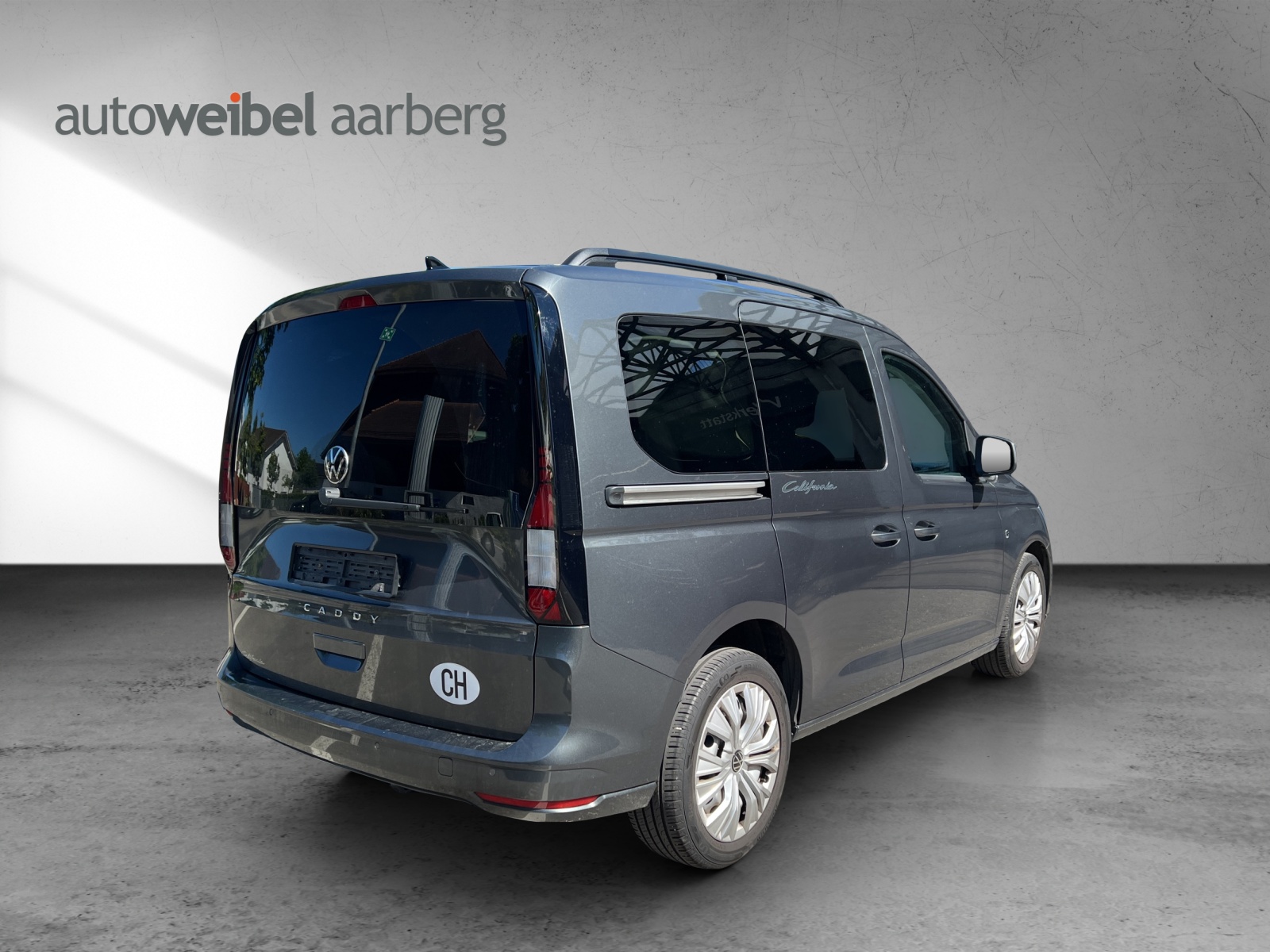 VW Caddy 2.0 TDI California Spirit-showroom-element-1
