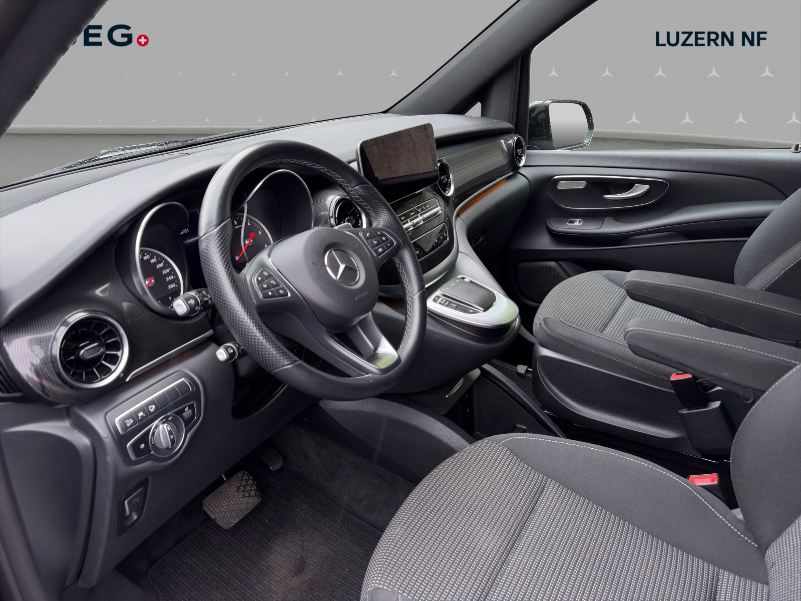 MERCEDES-BENZ V 250 d lang Trend 4Matic 9G-Tronic-image-6