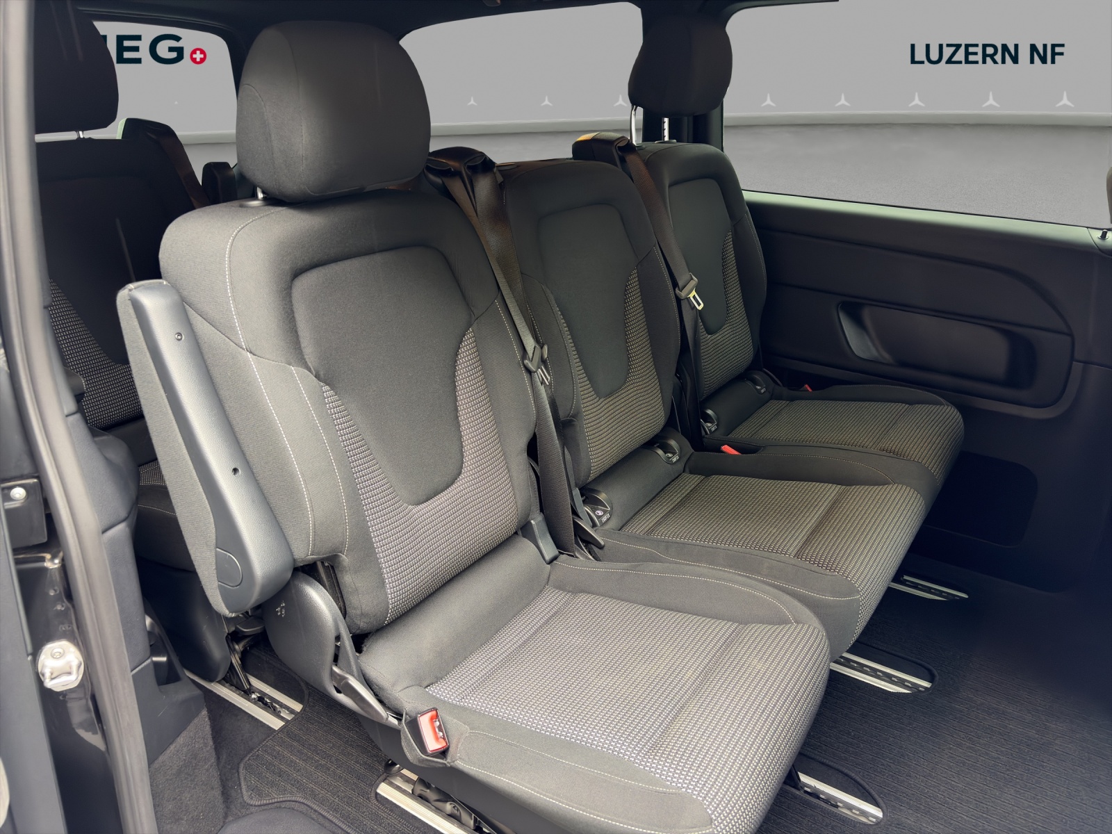 MERCEDES-BENZ V 250 d lang Trend 4Matic 9G-Tronic-image-12