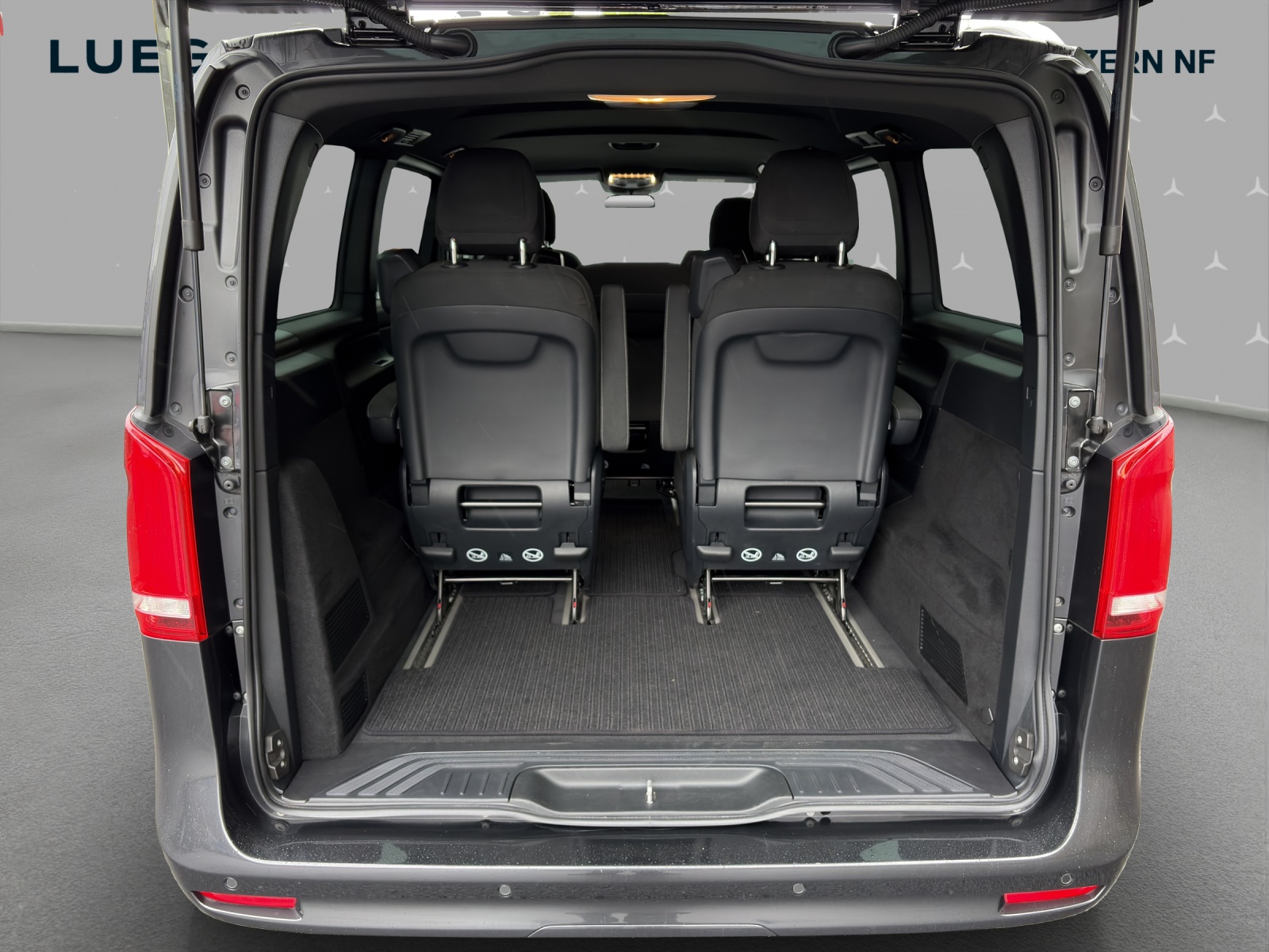 MERCEDES-BENZ V 250 d lang Trend 4Matic 9G-Tronic-image-14