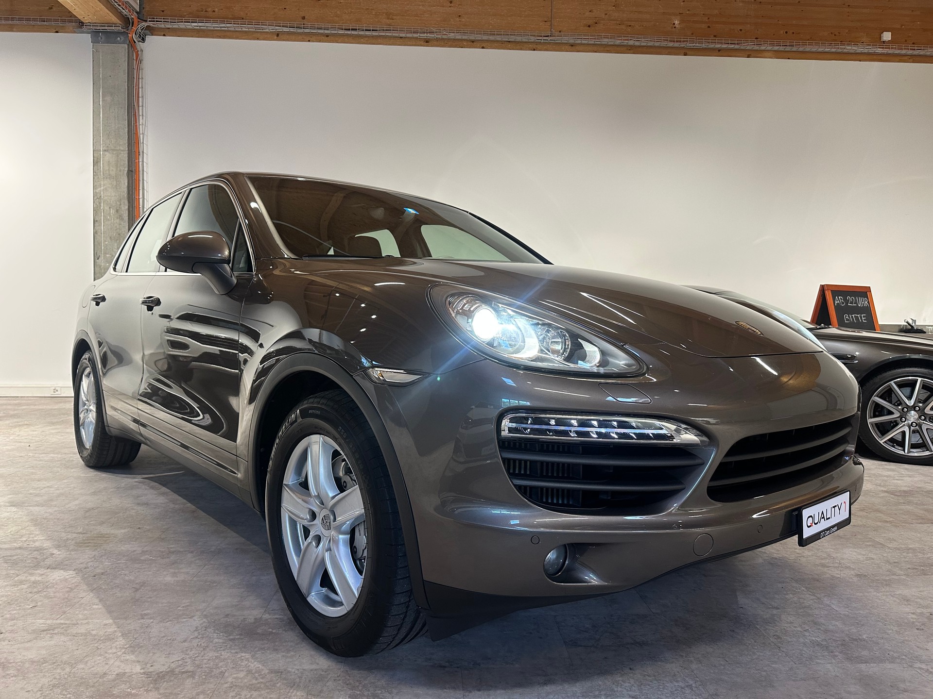 PORSCHE Cayenne S Diesel/1.. Hand/Porsche Approved Garantie/Lückenlos Porsche servicegepflegt//El. AHK 3500 kg!-image-8