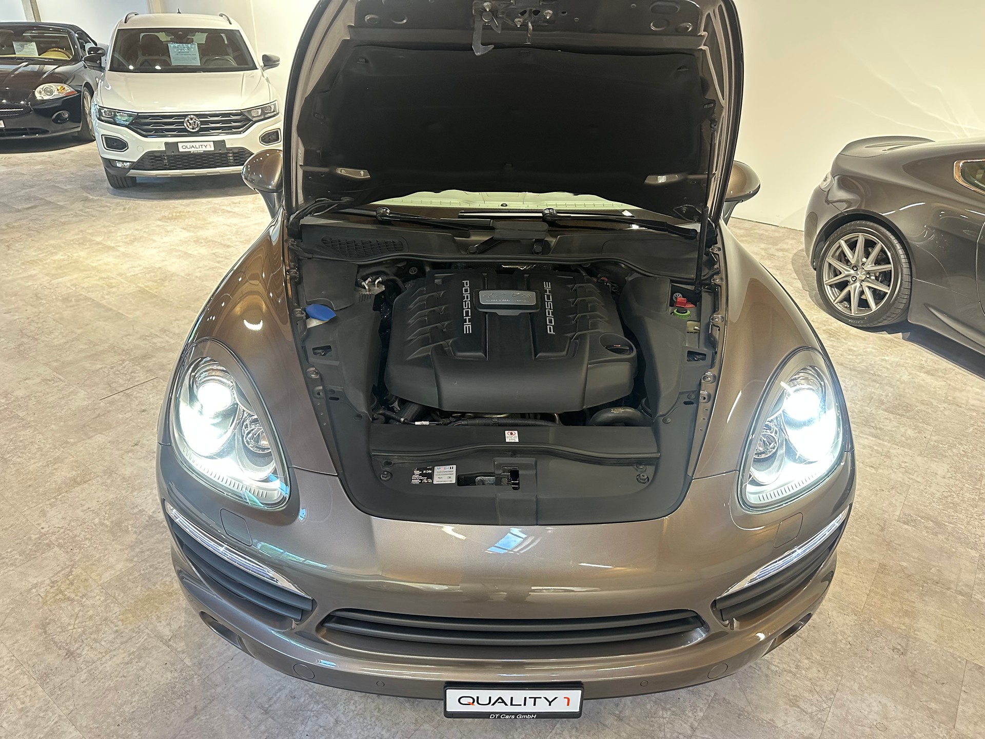 PORSCHE Cayenne S Diesel/1.. Hand/Porsche Approved Garantie/Lückenlos Porsche servicegepflegt//El. AHK 3500 kg!-image-9