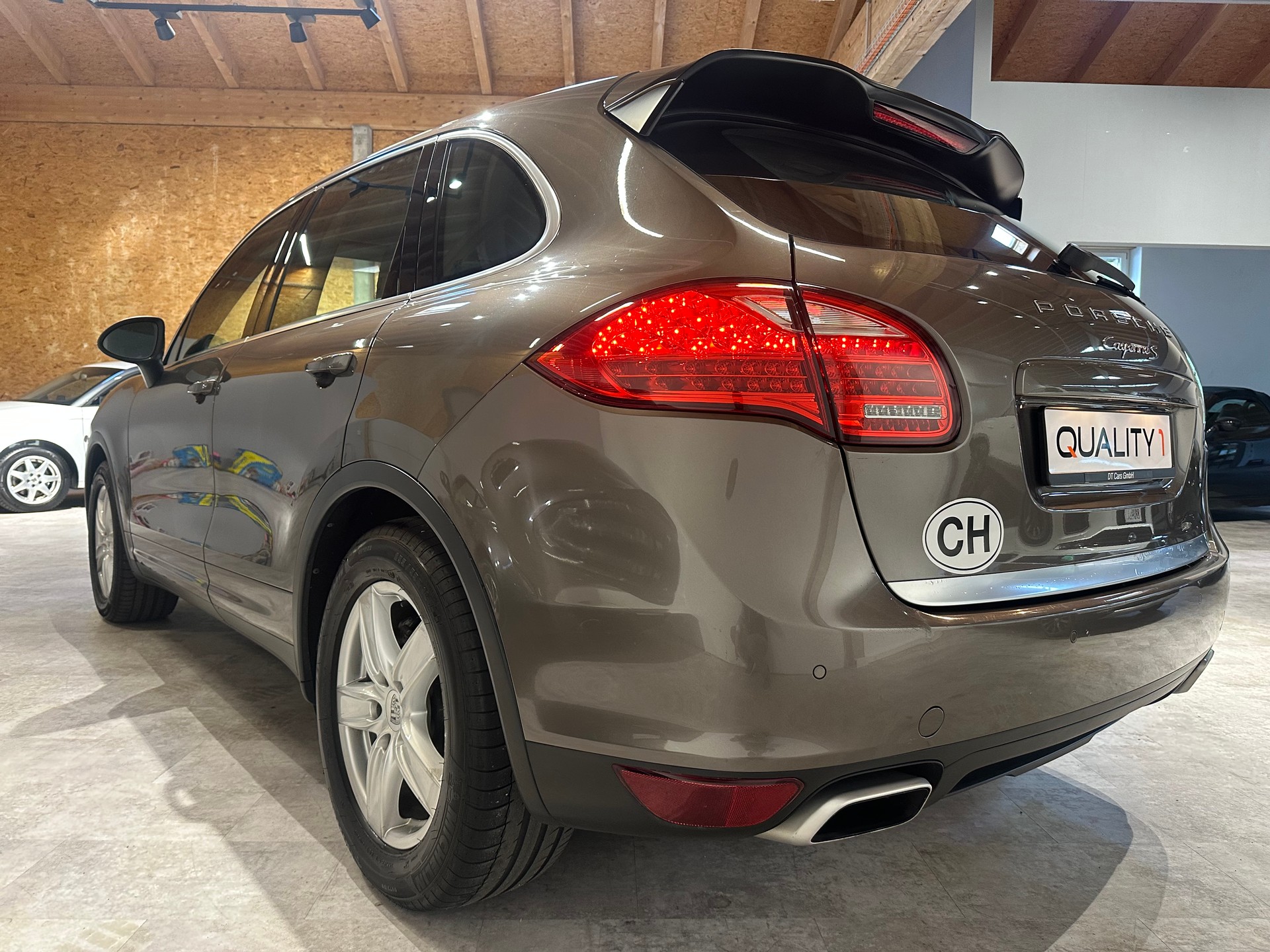 PORSCHE Cayenne S Diesel/1.. Hand/Porsche Approved Garantie/Lückenlos Porsche servicegepflegt//El. AHK 3500 kg!-showroom-element-3