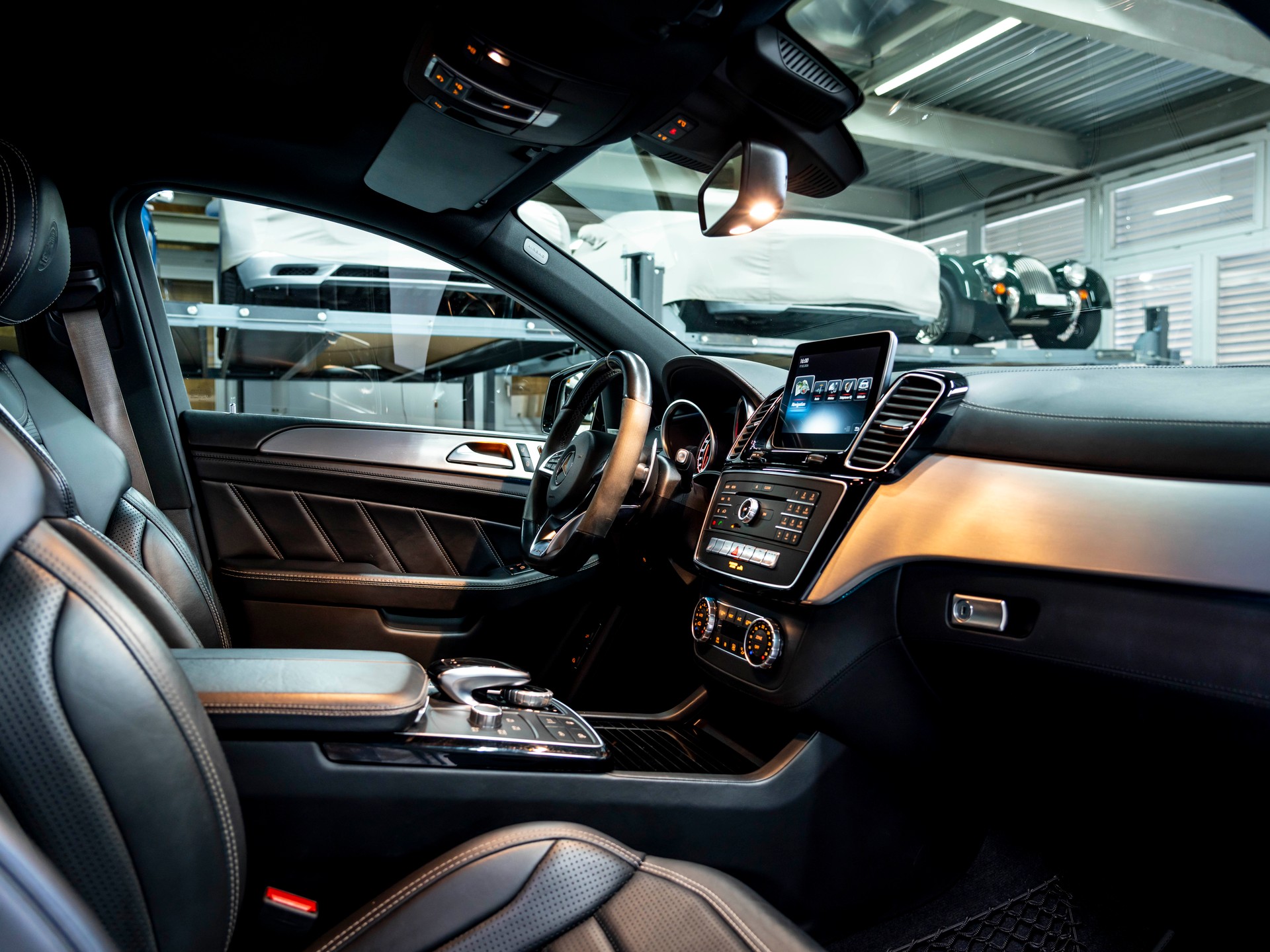MERCEDES-BENZ GLE Coupé 63 S AMG 4Matic Speedshift-image-13