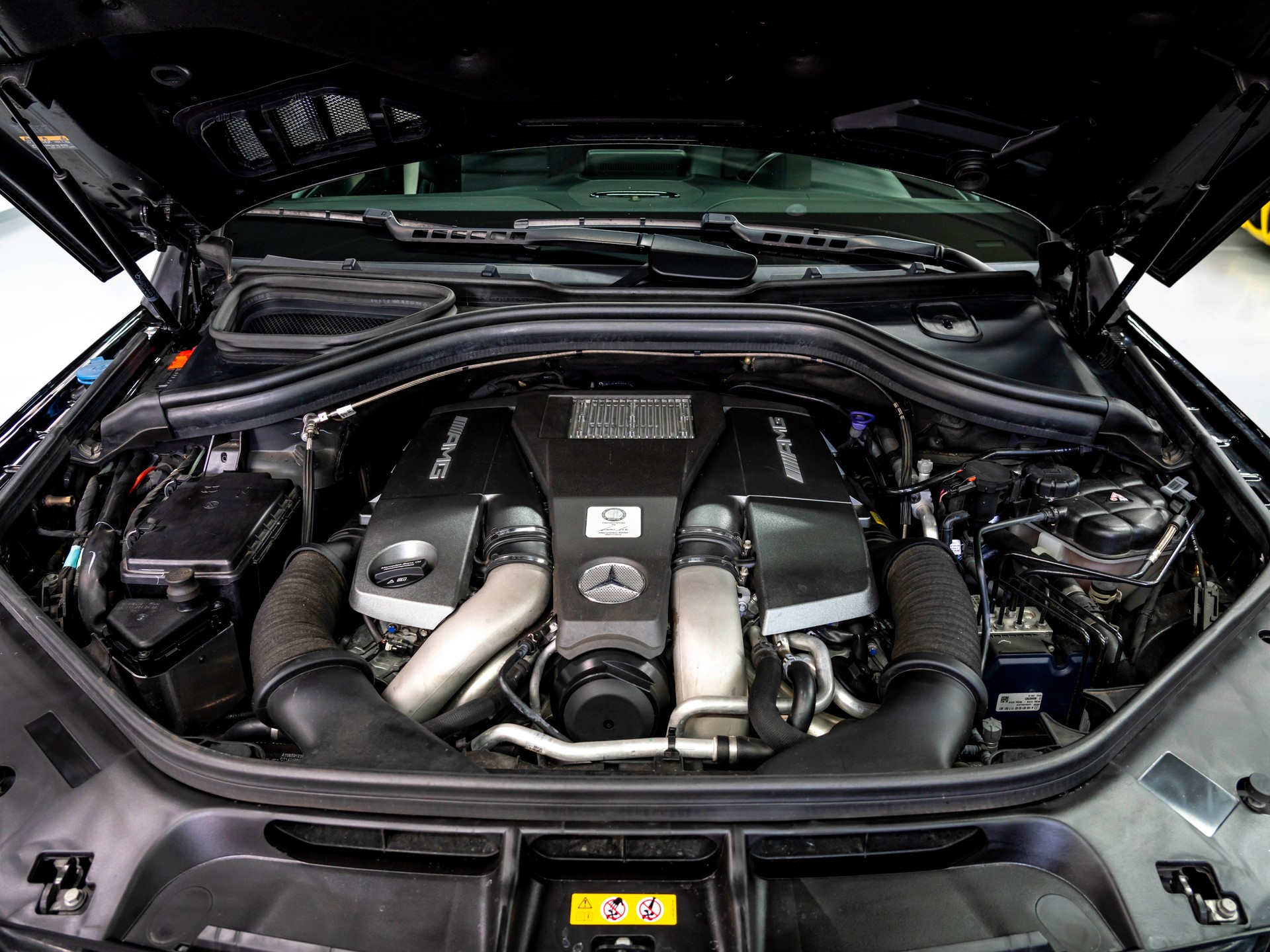 MERCEDES-BENZ GLE Coupé 63 S AMG 4Matic Speedshift-image-14