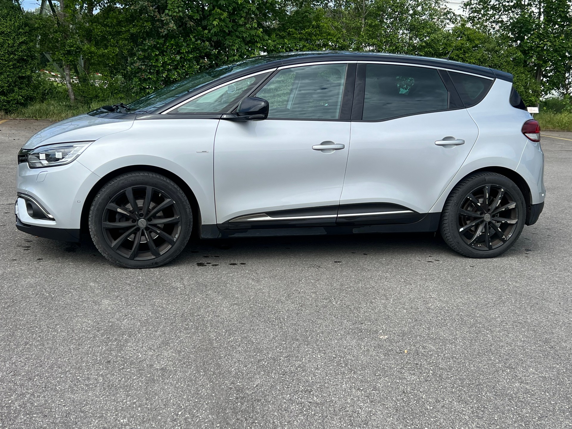 RENAULT Scénic 1.6 dCi Bose EDC-image-4