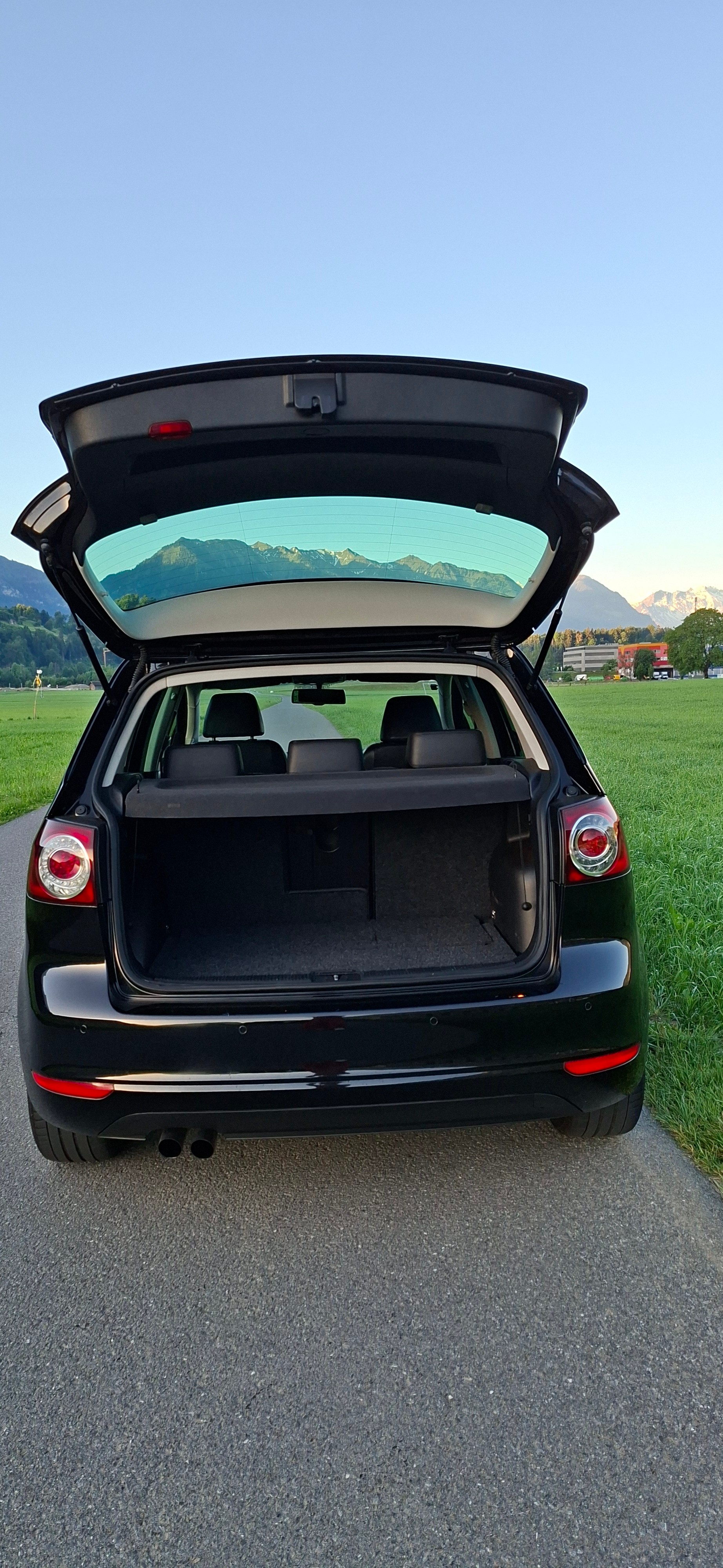 VW Golf Plus 1.4 TSI Comfortline DSG-image-12