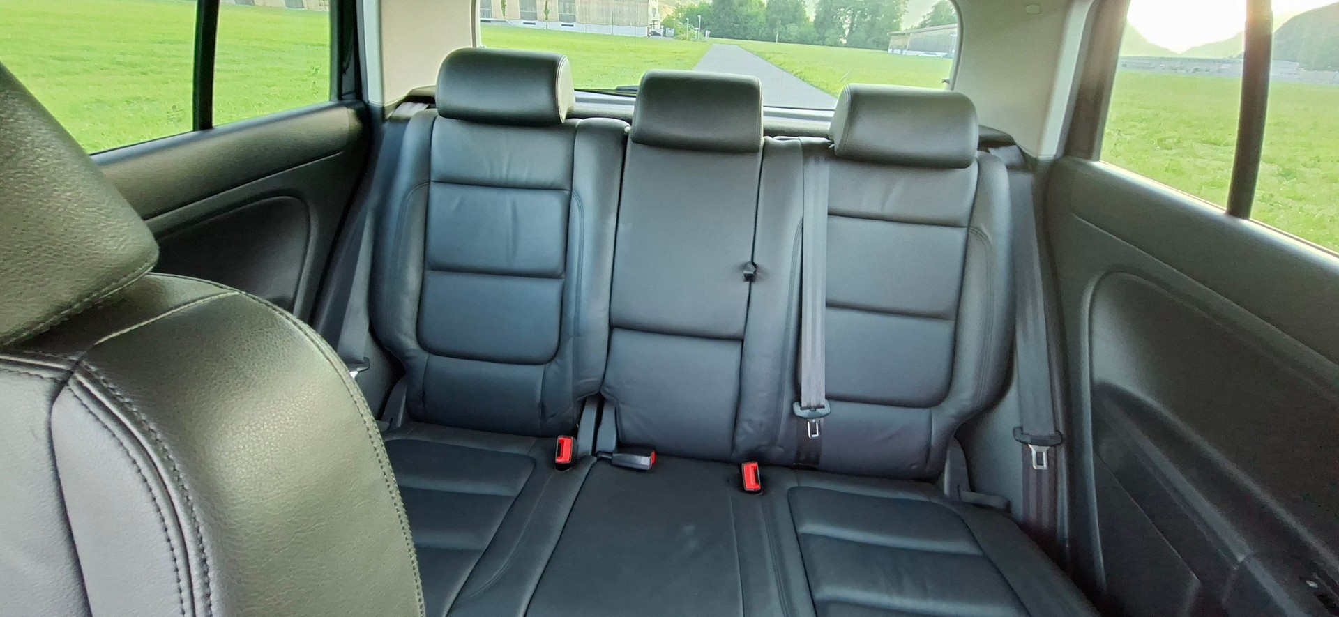 VW Golf Plus 1.4 TSI Comfortline DSG-image-9