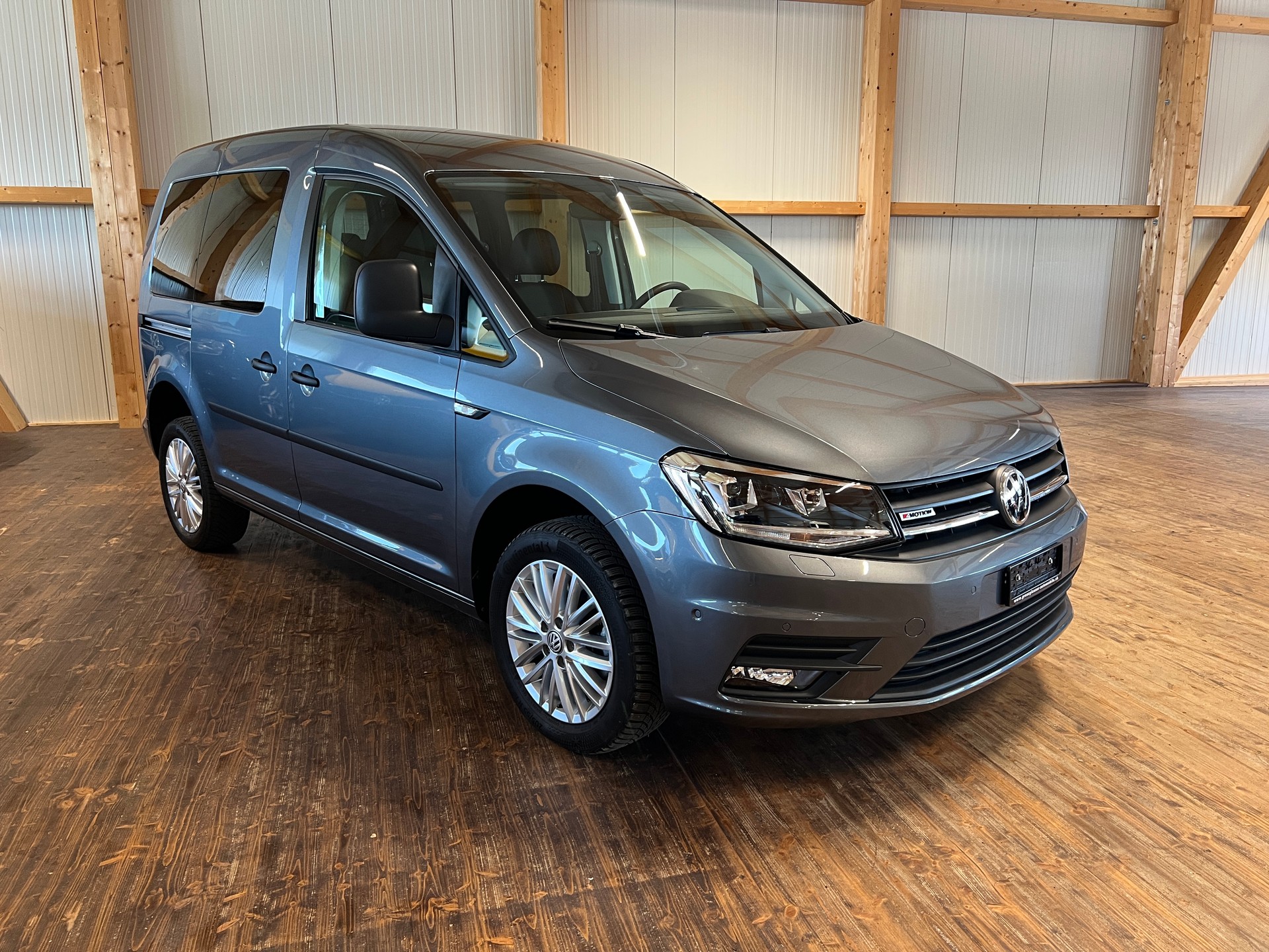 VW Caddy 2.0TDI 4Motion BlueMotion Technology DSG-showroom-element-2
