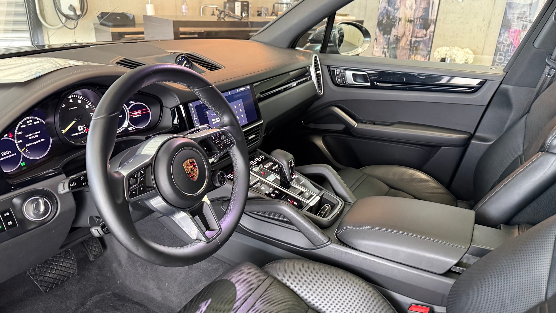 PORSCHE Cayenne 3.0 V6 E-Hybrid-image-10