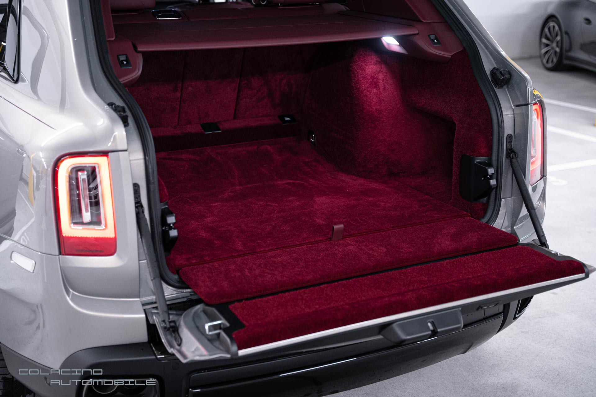 ROLLS-ROYCE Cullinan 6.7 V12 Black Badge-image-18