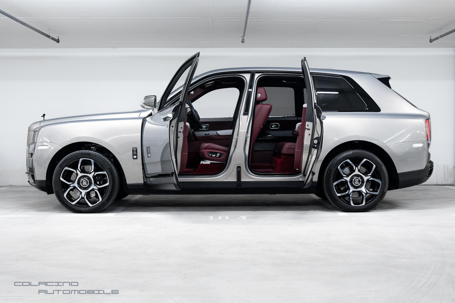 ROLLS-ROYCE Cullinan 6.7 V12 Black Badge-image-4