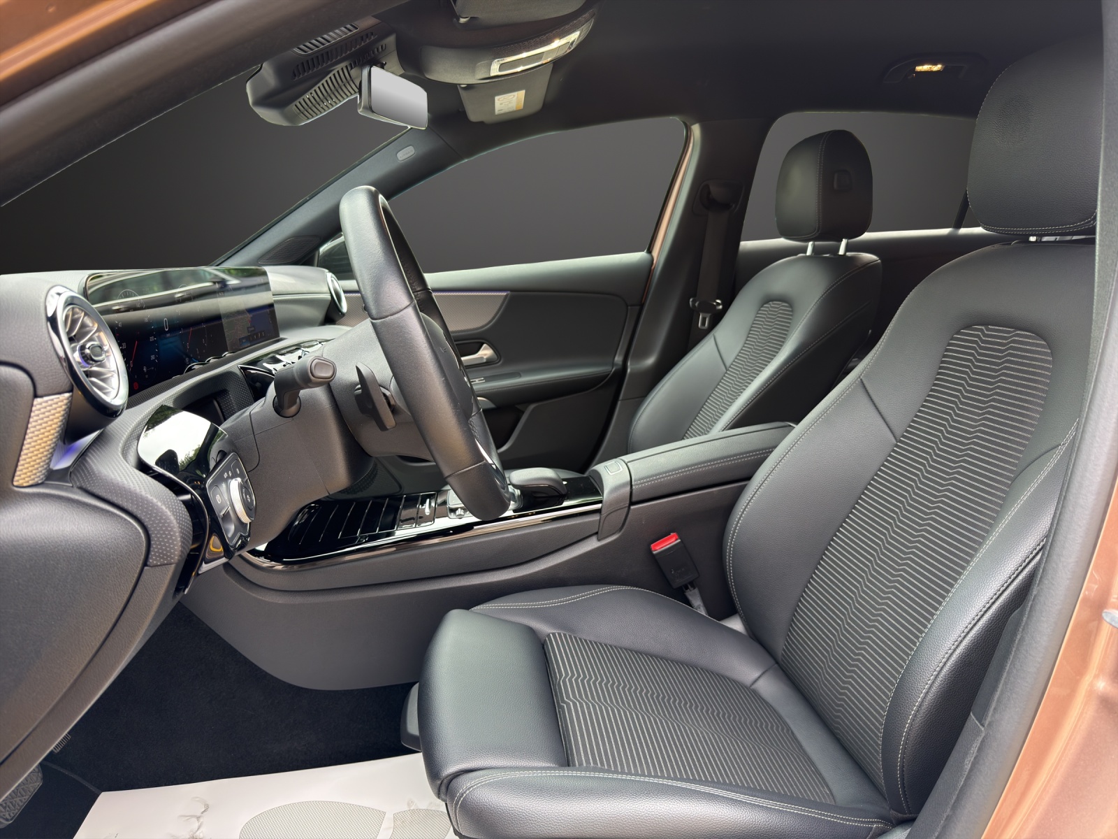 MERCEDES-BENZ A 180 Night Star 7G-DCT-image-9