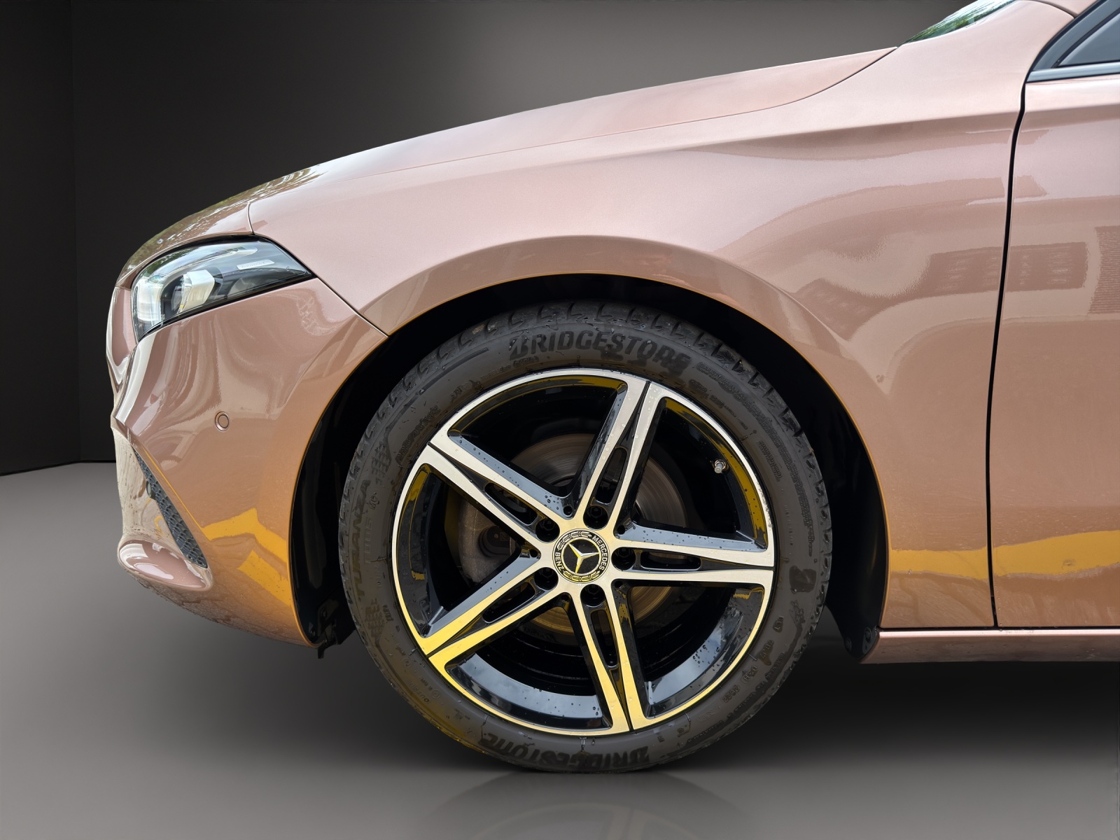 MERCEDES-BENZ A 180 Night Star 7G-DCT-image-8