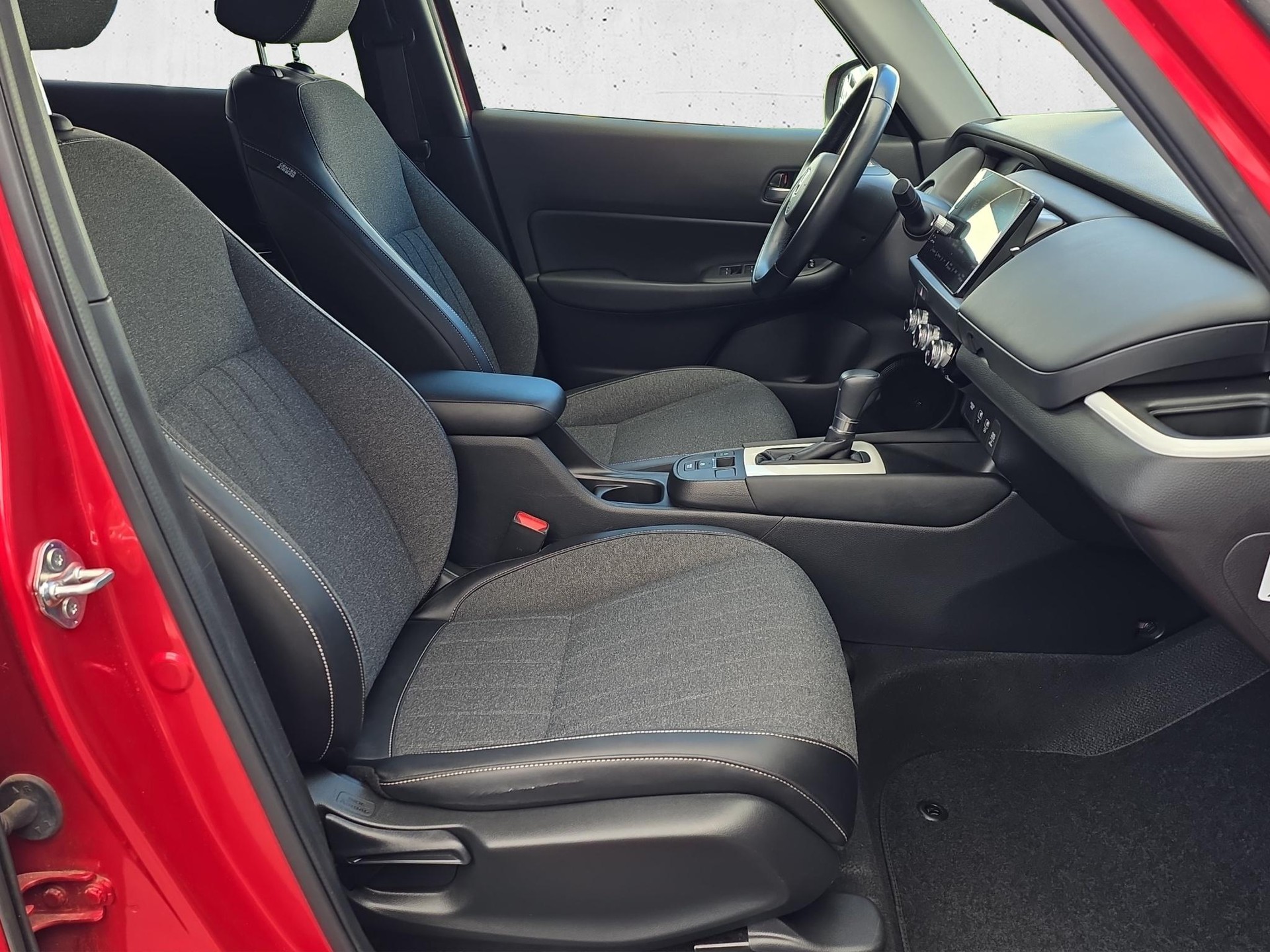 HONDA Jazz 1.5 i-MMD Executive-image-16