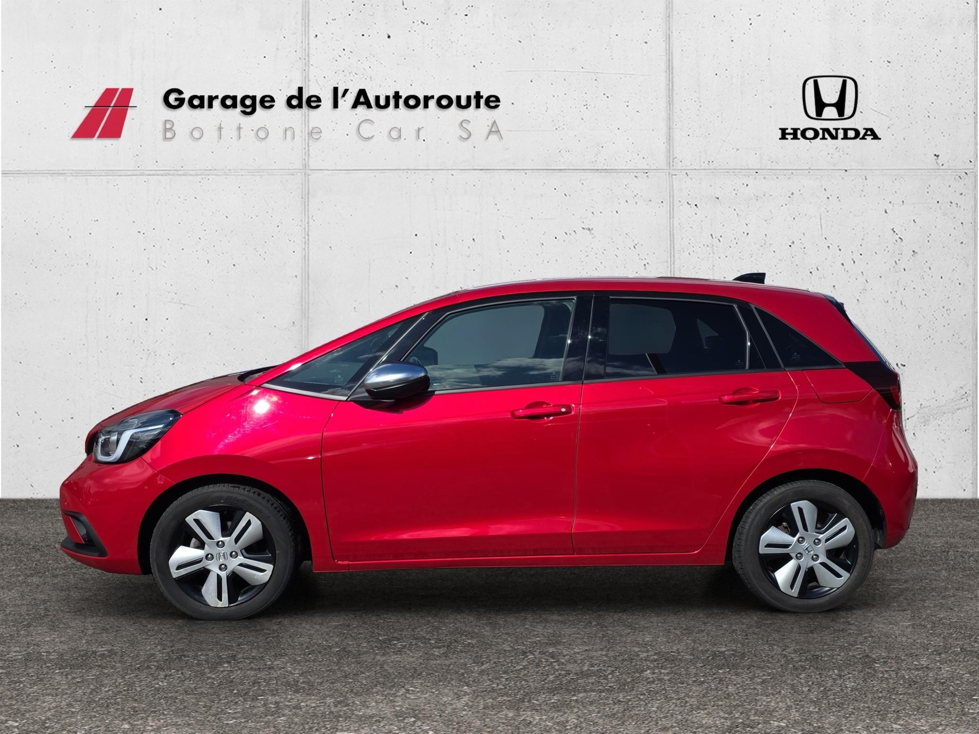 HONDA Jazz 1.5 i-MMD Executive-showroom-element-1
