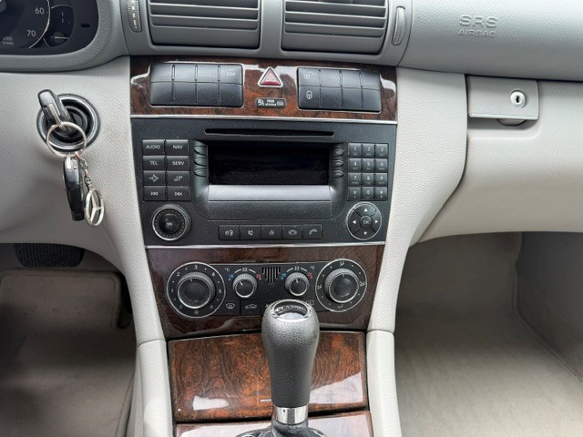 MERCEDES-BENZ C 180K T-image-5