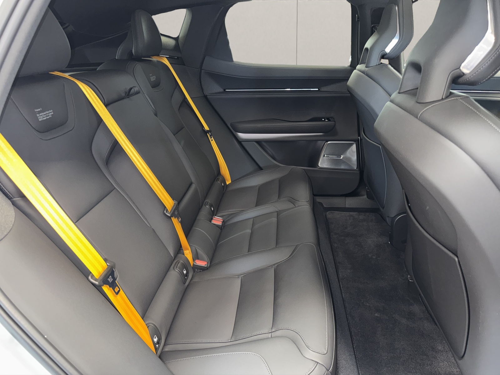 POLESTAR 3 Long Range Dual Motor Performance-image-8
