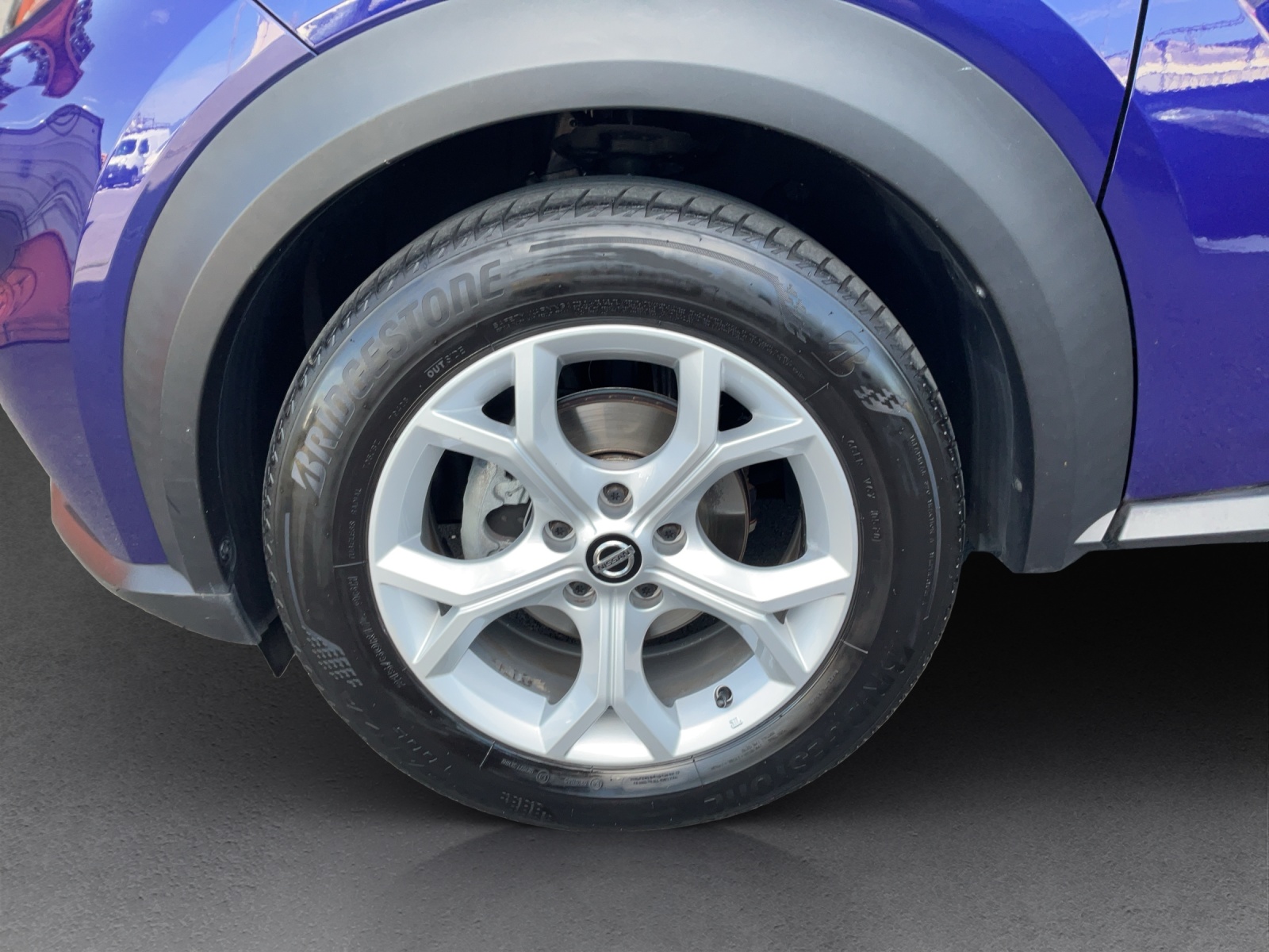 NISSAN Juke 1.0 DIG-T N-Connecta-image-5