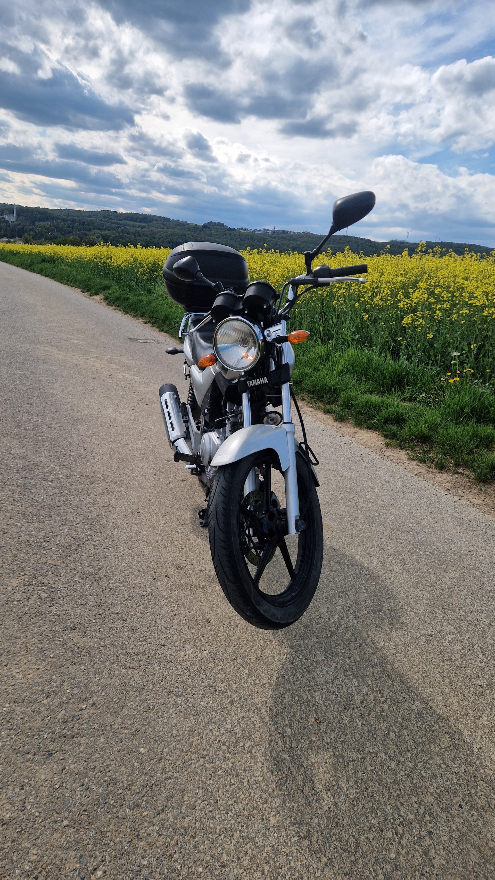 YAMAHA YBR 125-image-2