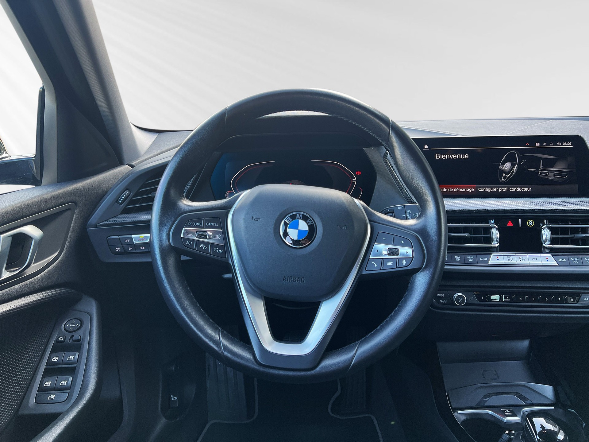 BMW 120d xDrive Steptronic Sport Line-image-4