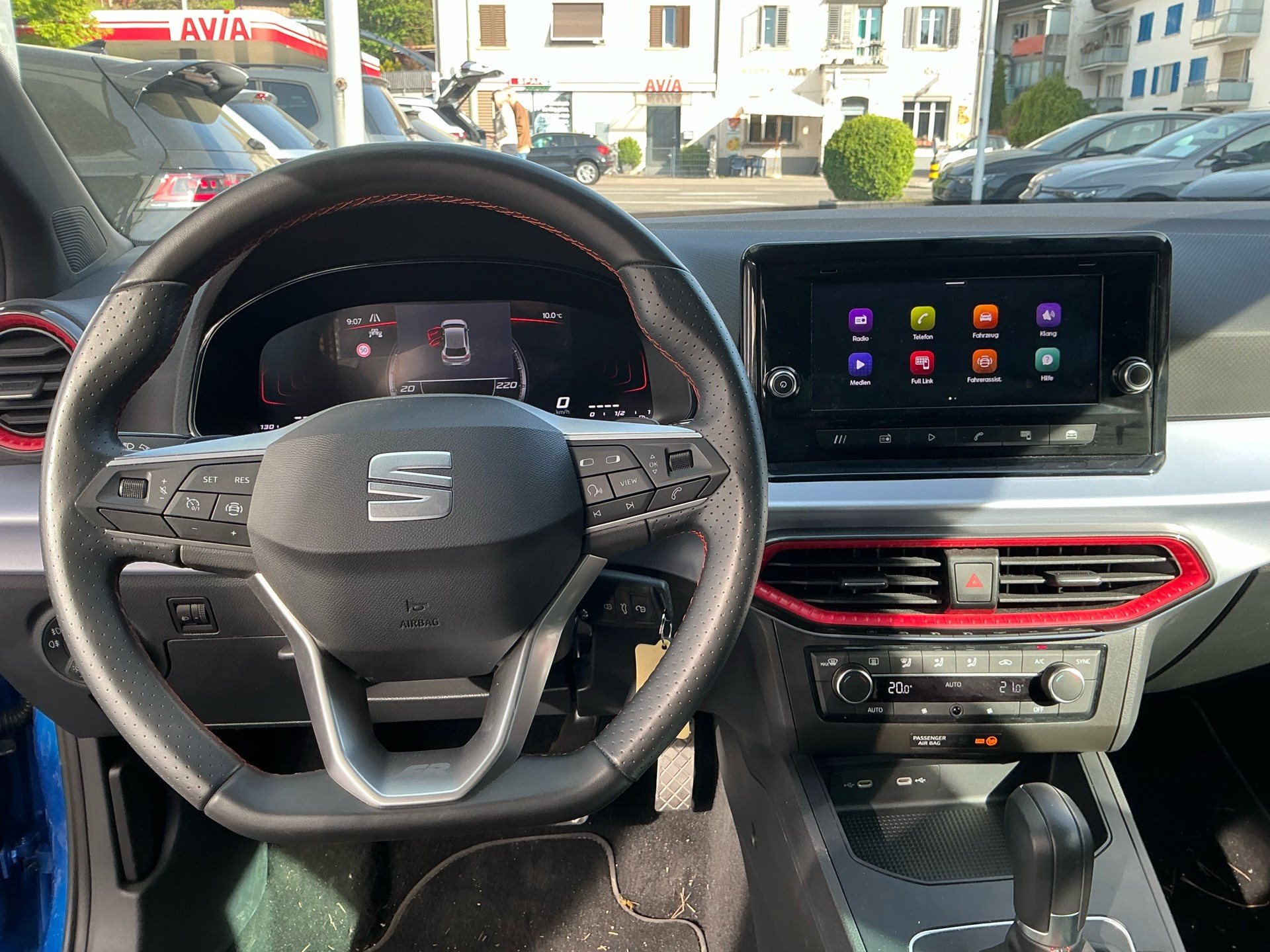 SEAT Ibiza 1.0 TSI DSG FR-image-8